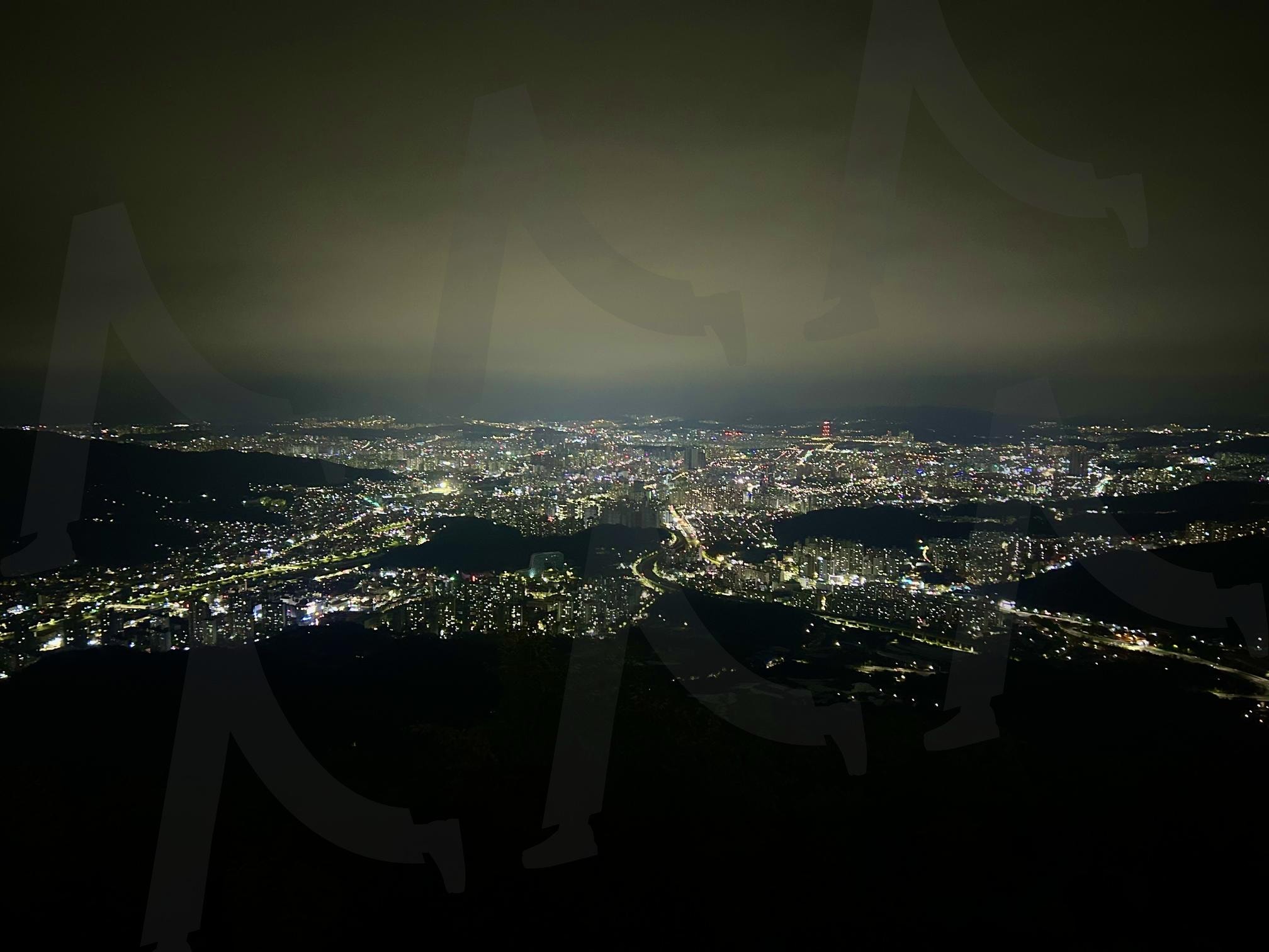 식장산 야경 | 식장산, 대전, 야경, 식장산 야경, 대전야경 | 스탠바이 STANDBUY 디지털 콘텐츠