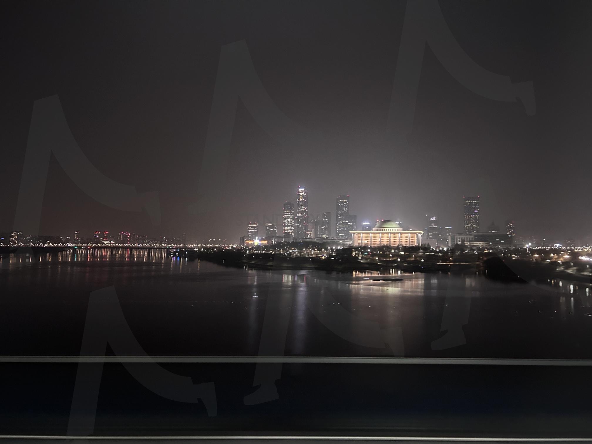 National Assembly Building in Yeouido | yeouido, National Assembly Building, National Assembly Building Night view, Seoul National Assembly Building, Korea National Assembly Building | 스탠바이 STANDBUY 디지털 콘텐츠