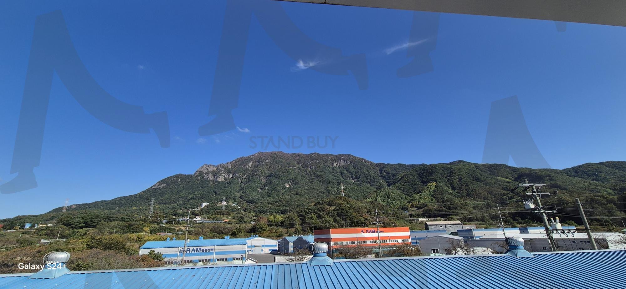 일 하다가 앞을 봤는데 웅장해서 | 산, 등산, 웅장함, 등산하고 싶다, 행복을 찾아 | 스탠바이 STANDBUY 디지털 콘텐츠