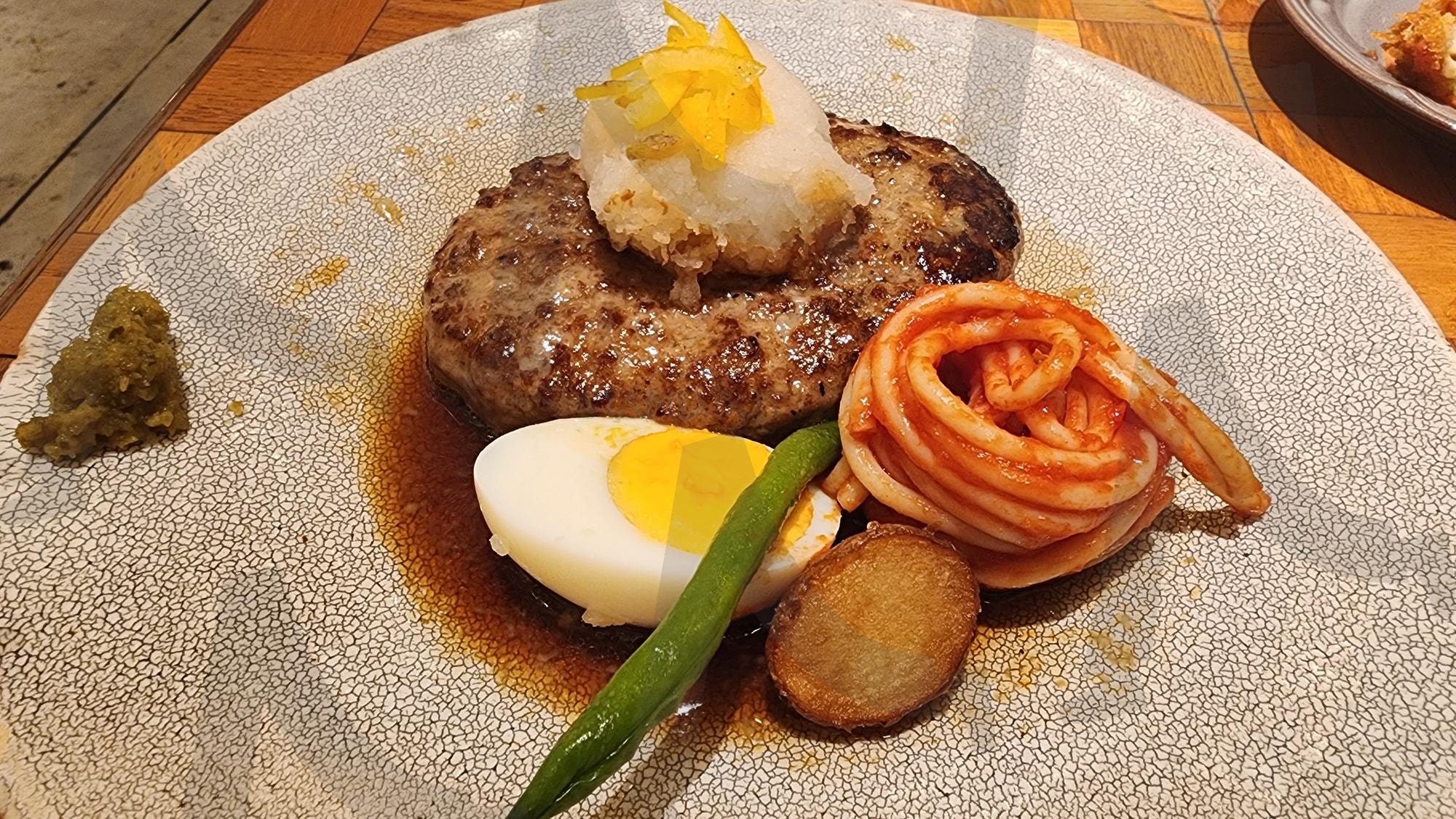 일본 함박스테이크 | 나고야, 노리타케가든, 이온몰, 함박스테이크, 일본맛집, 쇼핑몰, 한끼식사, 일본, 여행 | 스탠바이 STANDBUY 디지털 콘텐츠