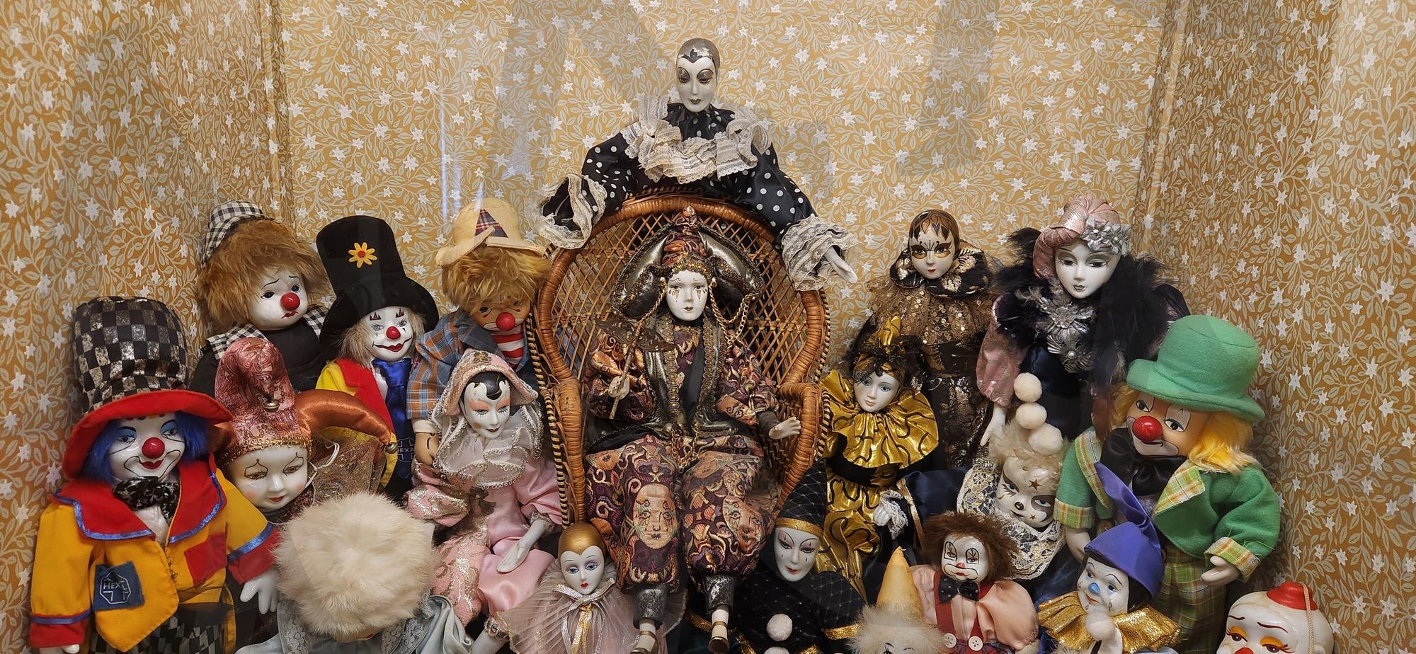 쁘띠 프랑스 홍보관 내부 인형 전시품 | 쁘띠, 프랑스, 홍보관, 인형, 가평 | 스탠바이 STANDBUY 디지털 콘텐츠