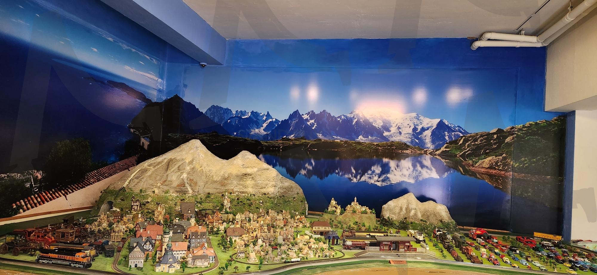 쁘띠 프랑스 홍보관 내부 모습 | 쁘띠, 프랑스, 홍보관, 홍보사진, 가평 | 스탠바이 STANDBUY 디지털 콘텐츠