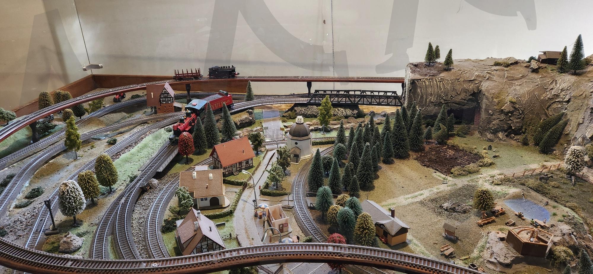 쁘띠 프랑스 홍보관 내부 홍보 조형물 사진 | ㅃ, 띠, 프랑스, 홍보관, 조형물, 가평 | 스탠바이 STANDBUY 디지털 콘텐츠