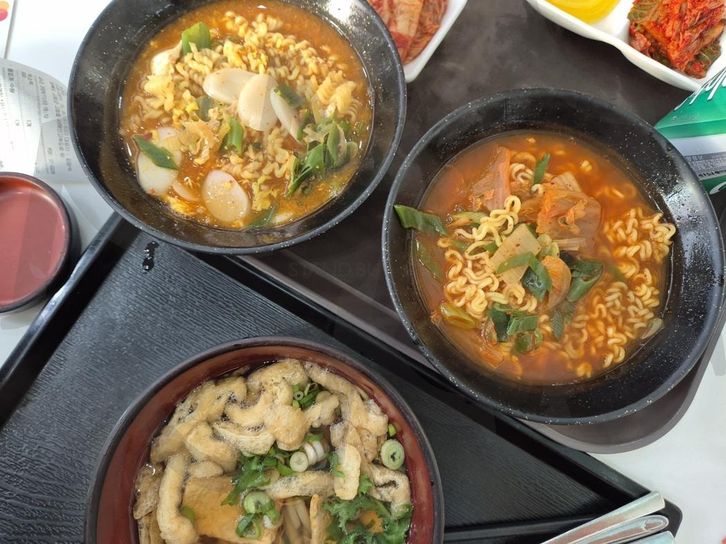라면과우동 | 휴게소, 맛집, 라면, 우동, 야식 | 스탠바이 STANDBUY 디지털 콘텐츠