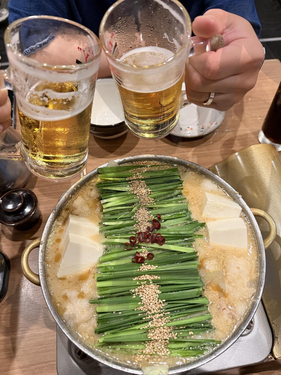 일본여행에서 먹은 뜨끈한 모츠나베 | 일본, 후쿠오카, 저녁식사, 모츠나베, 일본음식 | 스탠바이 STANDBUY 디지털 콘텐츠