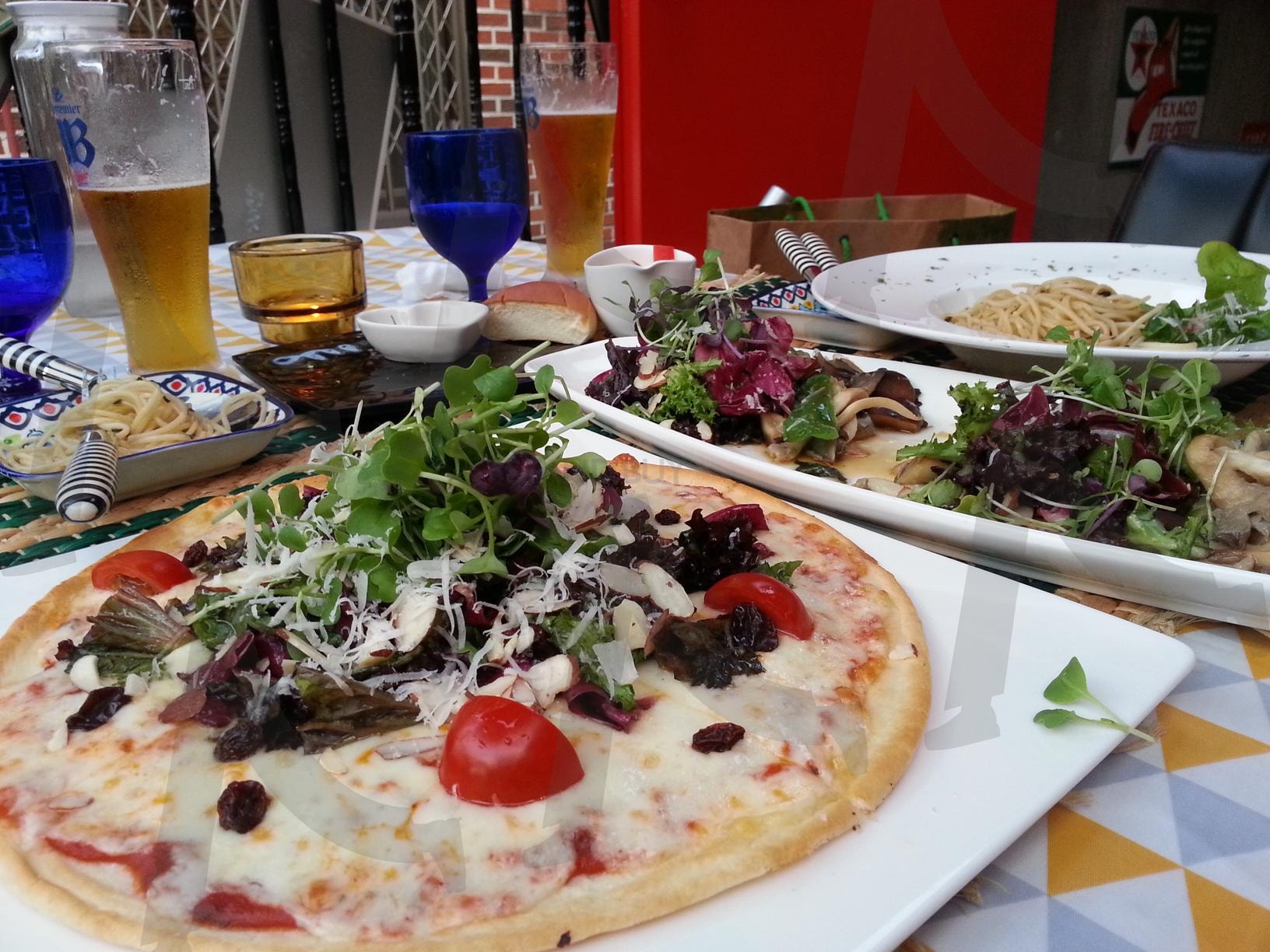 pasta at the restaurant in Barcelona | pasta at the restaurant in Barcelona, pasta, spain, Barcelona, restaurant in Barcelona | 스탠바이 STANDBUY 디지털 콘텐츠