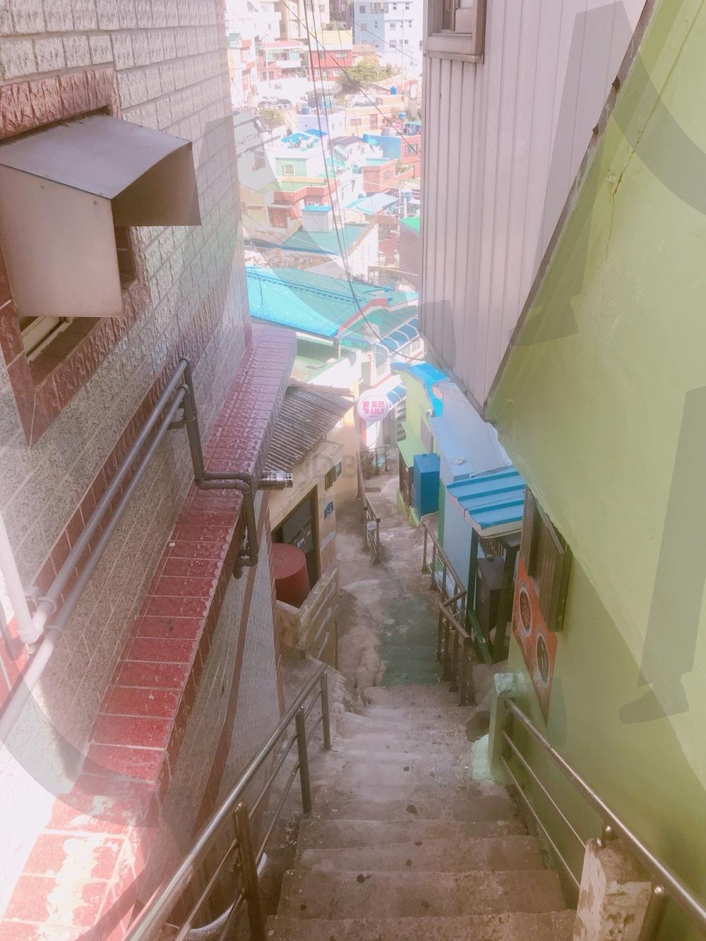 부산 | 부산, 감천문화마을, 골목길, 계단, 경사, 감성사진 | 스탠바이 STANDBUY 디지털 콘텐츠