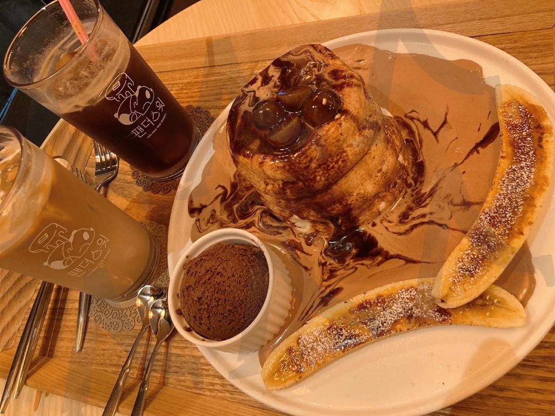 서울카페 | 서울, 건대, 바나나, 누텔라, 달달, 카페, 커피, 디저트, 팬케이크, 팬더스윗 | 스탠바이 STANDBUY 디지털 콘텐츠