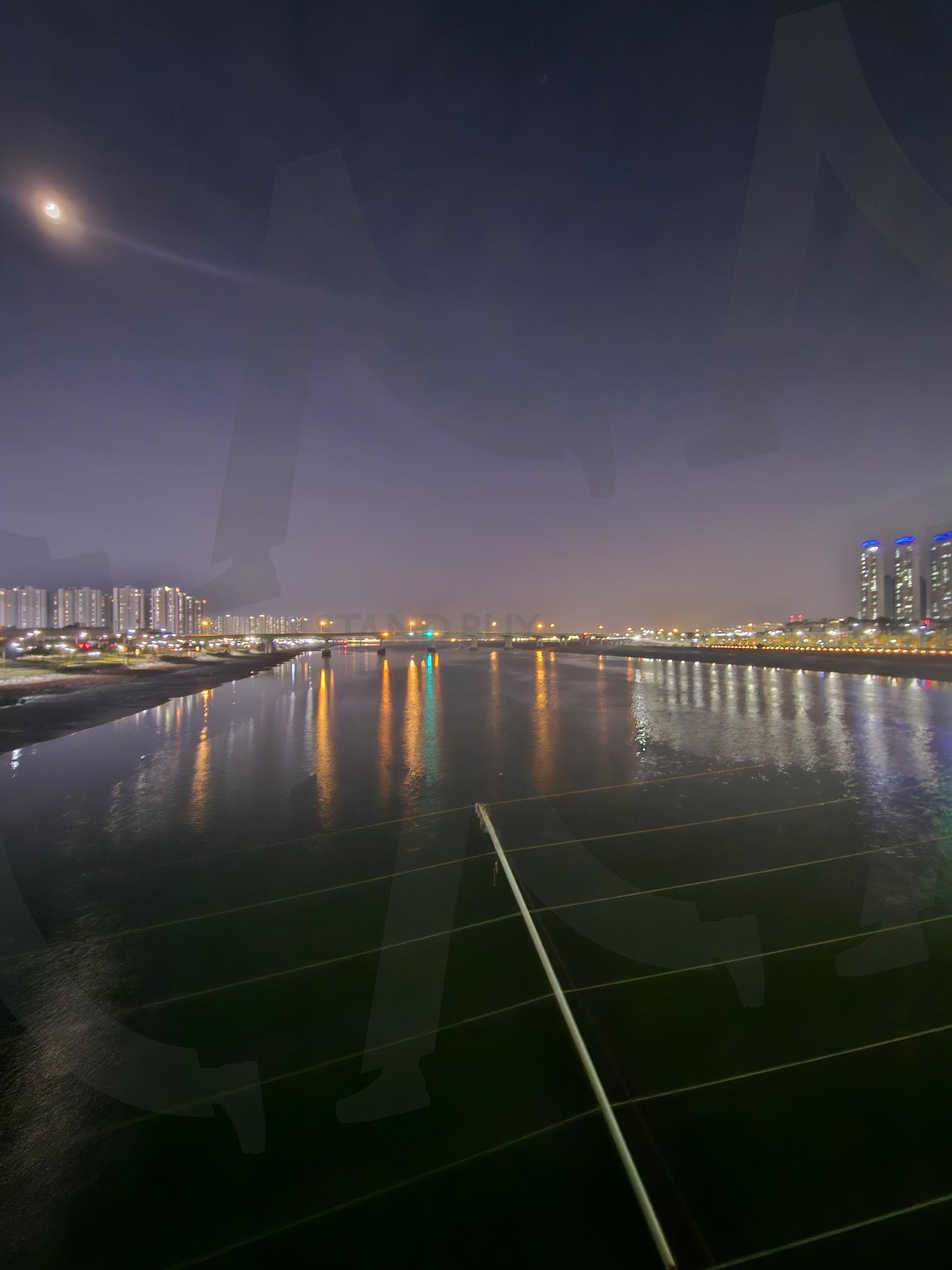 도시안에 바다를 품다. | 풍경, 바다, 도시, 자연, 사람, 여유, 낭만, 경제 | 스탠바이 STANDBUY 디지털 콘텐츠