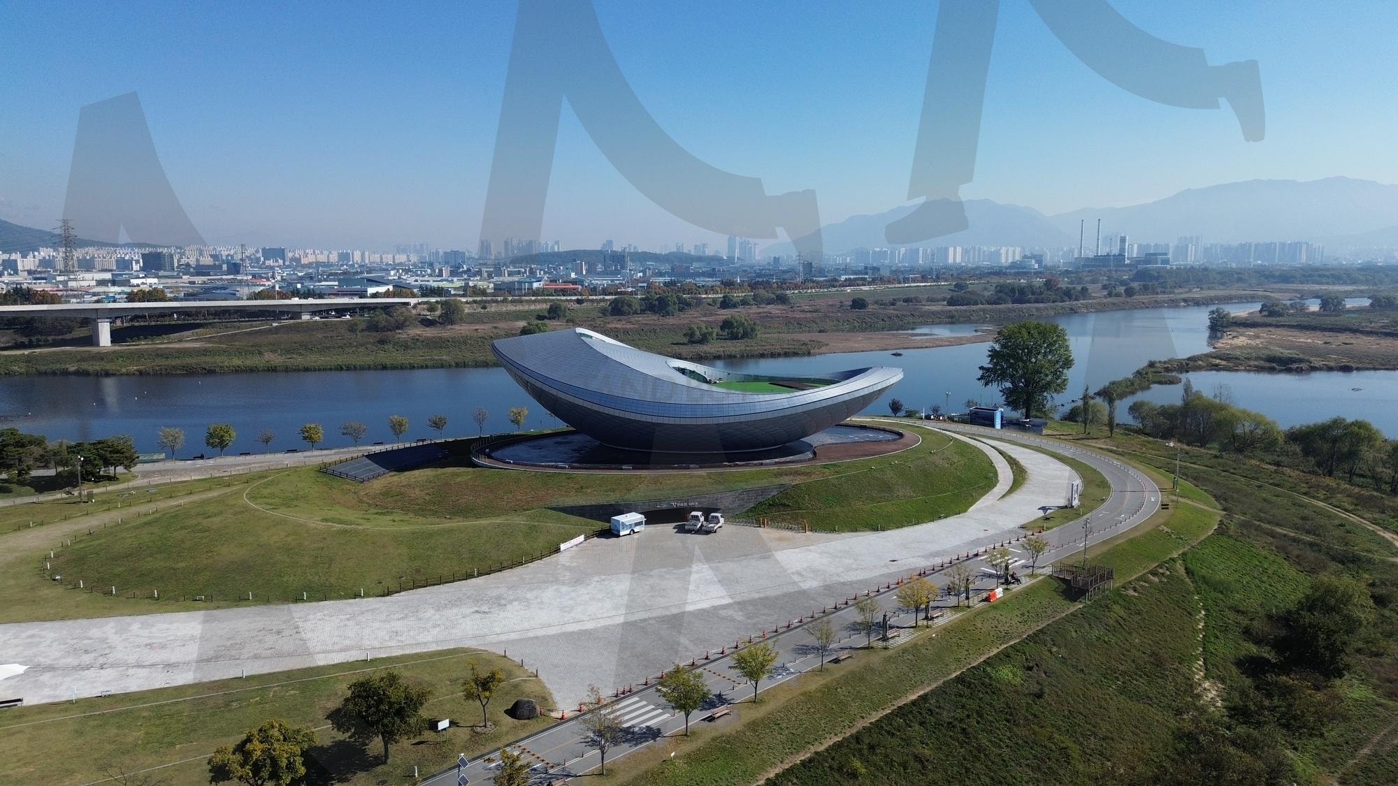 강정보 디아크 항공샷 | 강정보 디아크, 강정보, 대구 강정보, 대구, 항공샷, 드론영상, 전경, 풍경 | 스탠바이 STANDBUY 디지털 콘텐츠