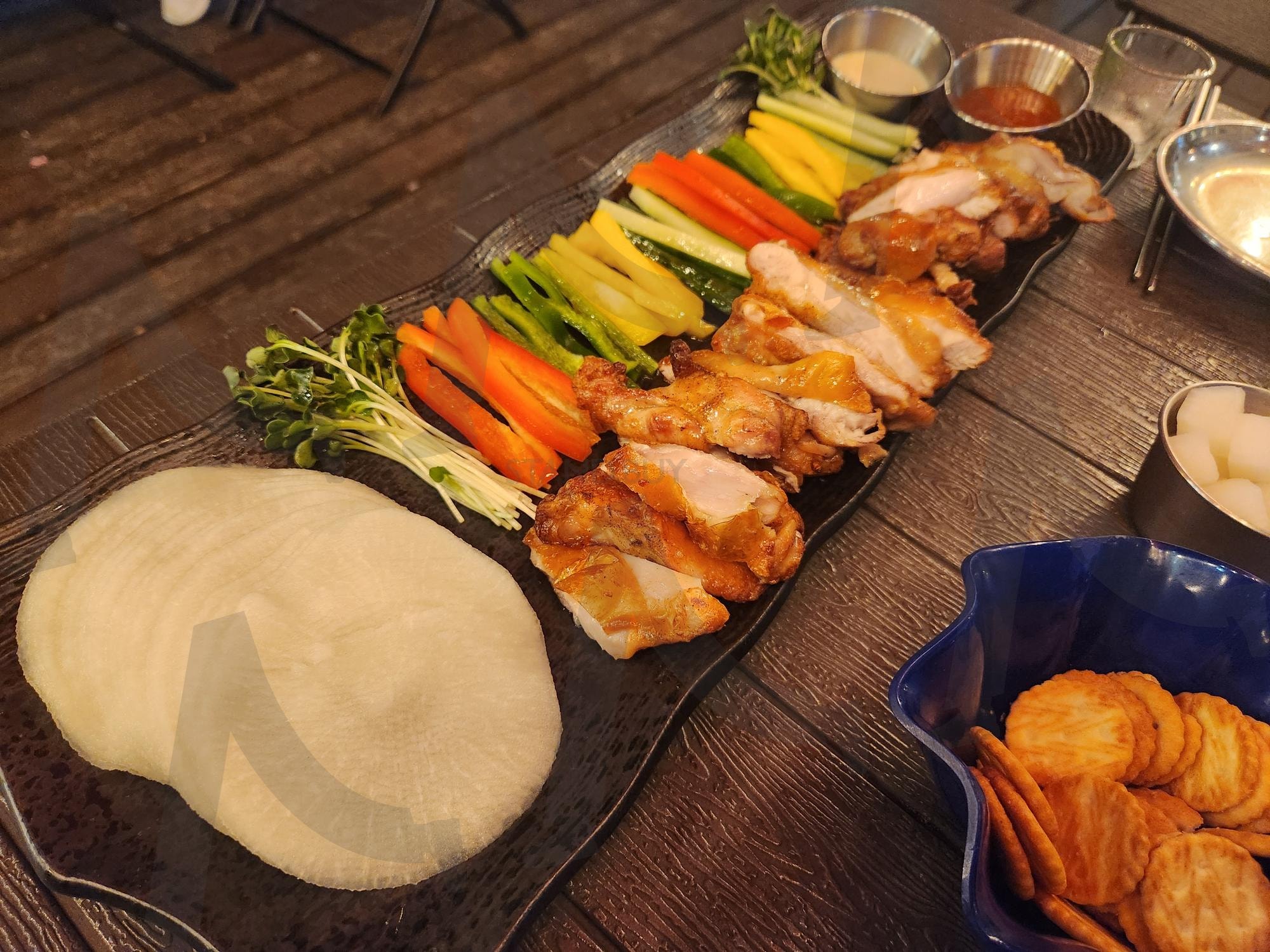 누나홀닭의 바베큐쌈닭 | 치킨, 쌈닭, 바베큐, 누나홀닭, 통닭 | 스탠바이 STANDBUY 디지털 콘텐츠