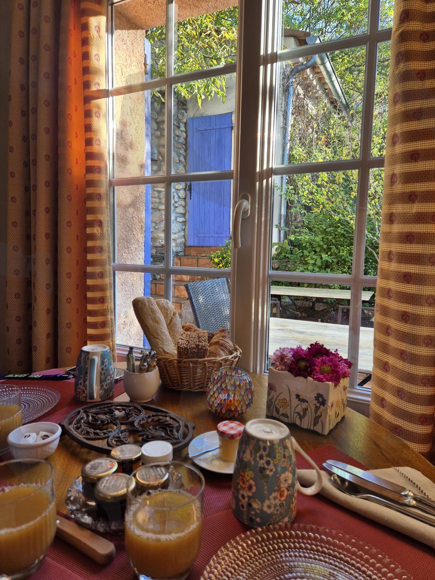 프랑스 아침식사 Breakfast at France | 프랑스 아침식사, Breakfast at France, 예쁜 집, 멋진 식사, 프랑스, france | 스탠바이 STANDBUY 디지털 콘텐츠