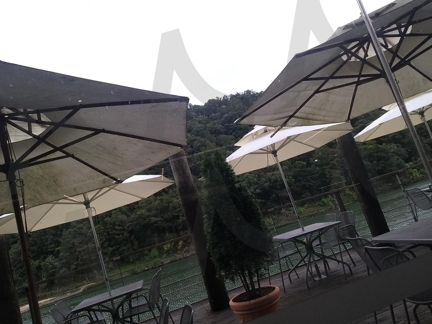 흐린 날의 금강 휴게소 | 금강, 휴게소, 풍경, 휴식, 힐링 | 스탠바이 STANDBUY 디지털 콘텐츠