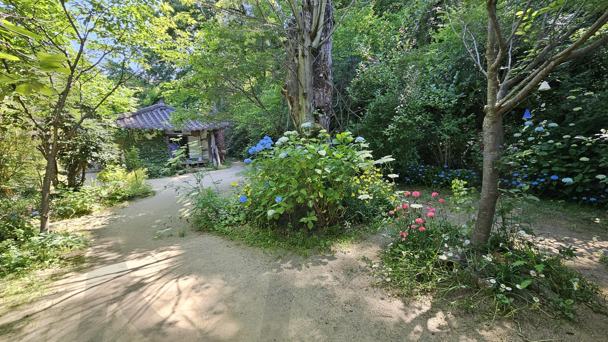 당진 아미미술관_주변 | 당진, 당진여행, 당진 데이트코스, 아미미술관, 당진 아미미술관, 충남 데이트코스 | 스탠바이 STANDBUY 디지털 콘텐츠