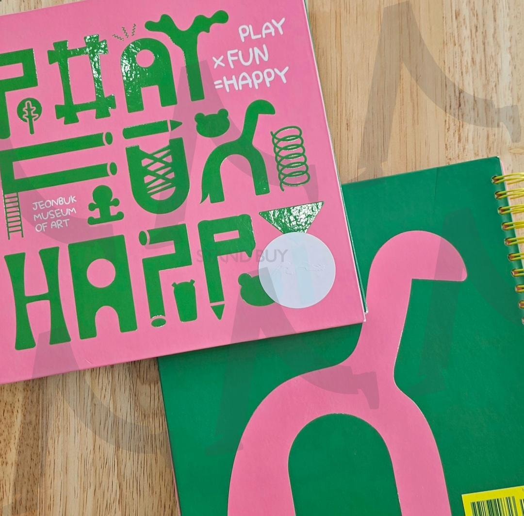 전주 도립 미술관에서 찍은 책 | 미술관, 휴식, 공간, 햇살, 비치된책, 까지, 이뻐요!!^^ | 스탠바이 STANDBUY 디지털 콘텐츠