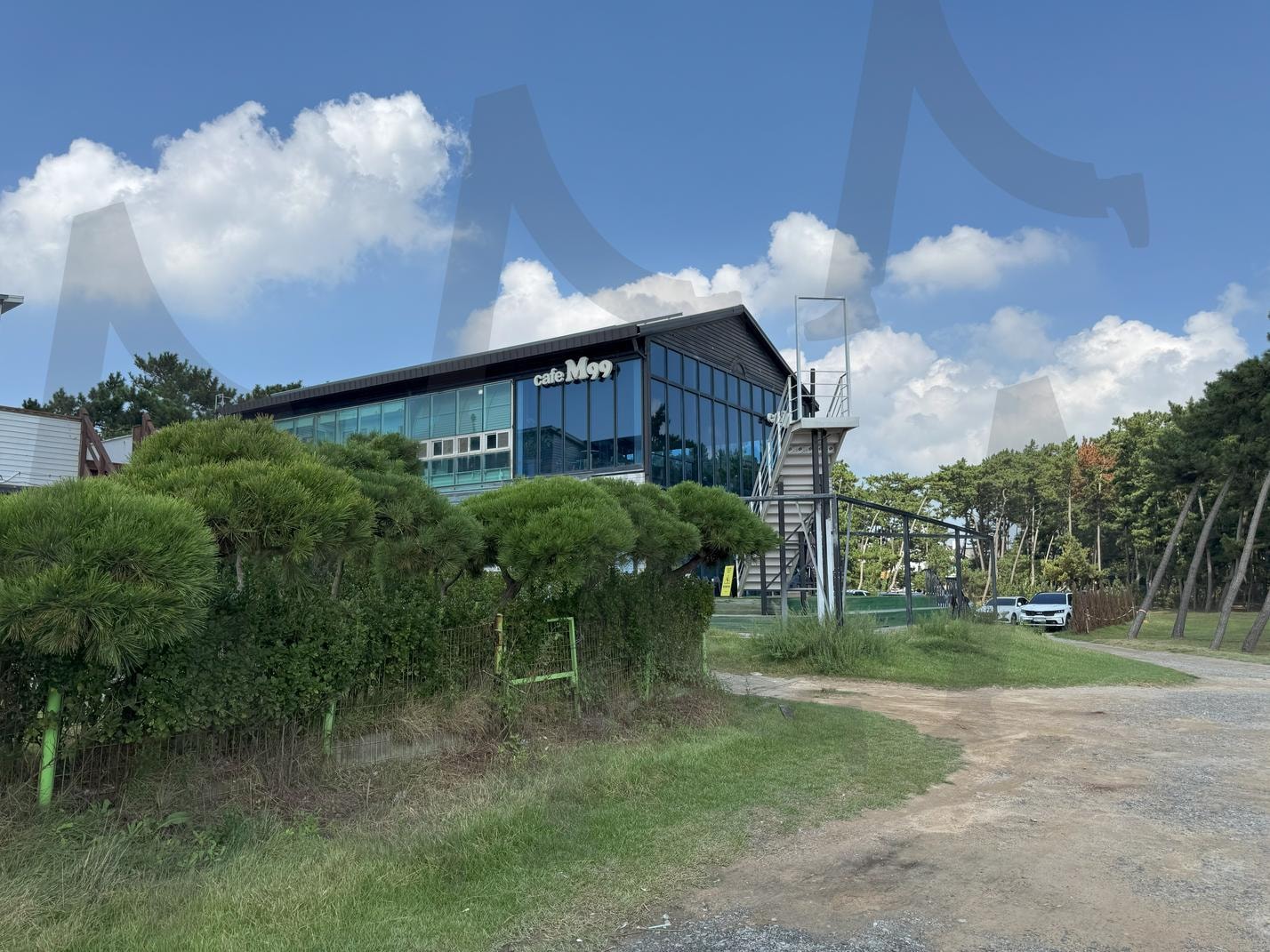 cafe m99 | 카페, 태안, cafem99, Cafe, 카페엠구구, 건물 | 스탠바이 STANDBUY 디지털 콘텐츠