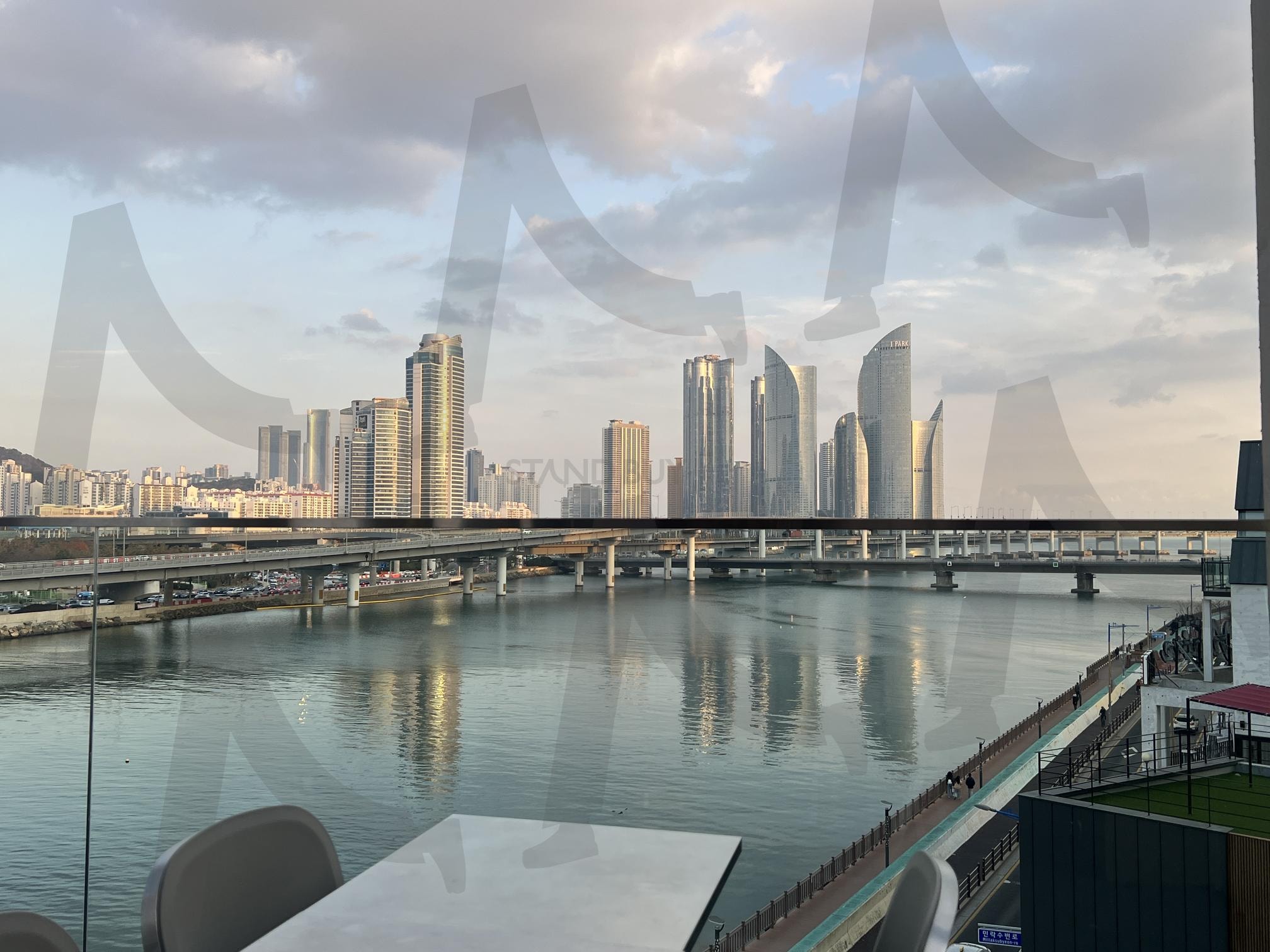 마린시티 전경 | 해운대, 블루보틀, 해운대 블루보틀, 마린시티, 해운대 마린시티, 바다, 해운대 바다, Haeundae, MARIN CITY | 스탠바이 STANDBUY 디지털 콘텐츠