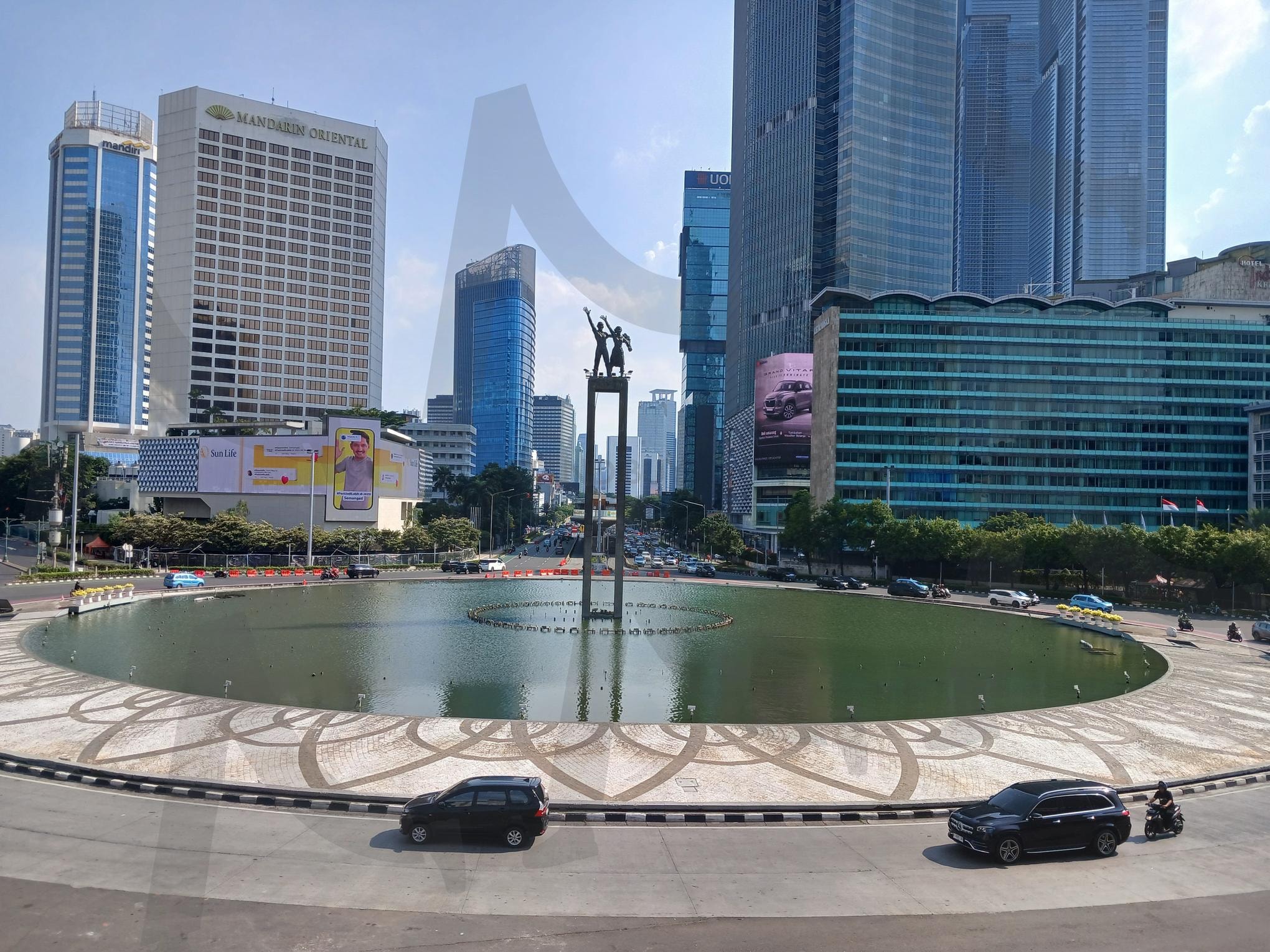 자카르타 Selamat Datang Square(환영 광장) 사진 | 슬라맛 다탕 스퀘어, Selamat Datang Square, 인니 자카르타 환영 광장, 현지인들 방문 사진 맛집, 인니 경제 | 스탠바이 STANDBUY 디지털 콘텐츠