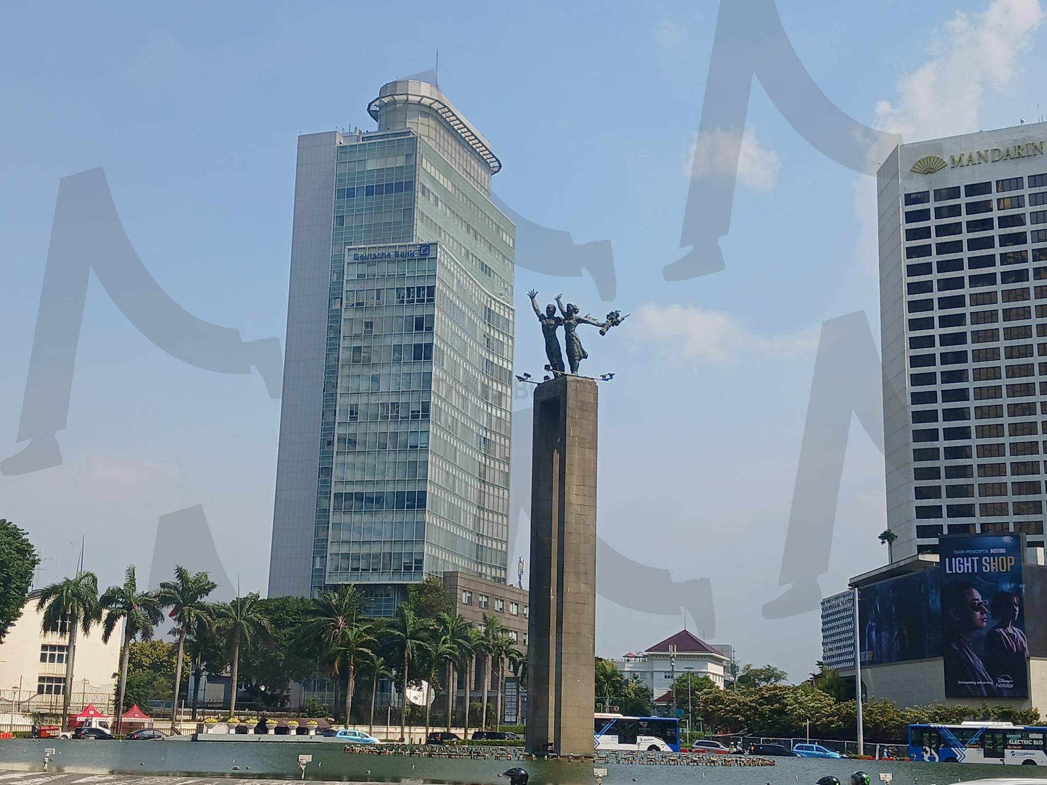 자카르타 '환영' 광장(Selamat Datang Square) 사진 | 인니 자카르타 환영 광장, Selamat Datang Square, 자카르타 사진 맛집 장소, 현지인들도 방문 사진 찍는곳, 자카르타 방문시 들르는곳, 인도네시아 경제 | 스탠바이 STANDBUY 디지털 콘텐츠