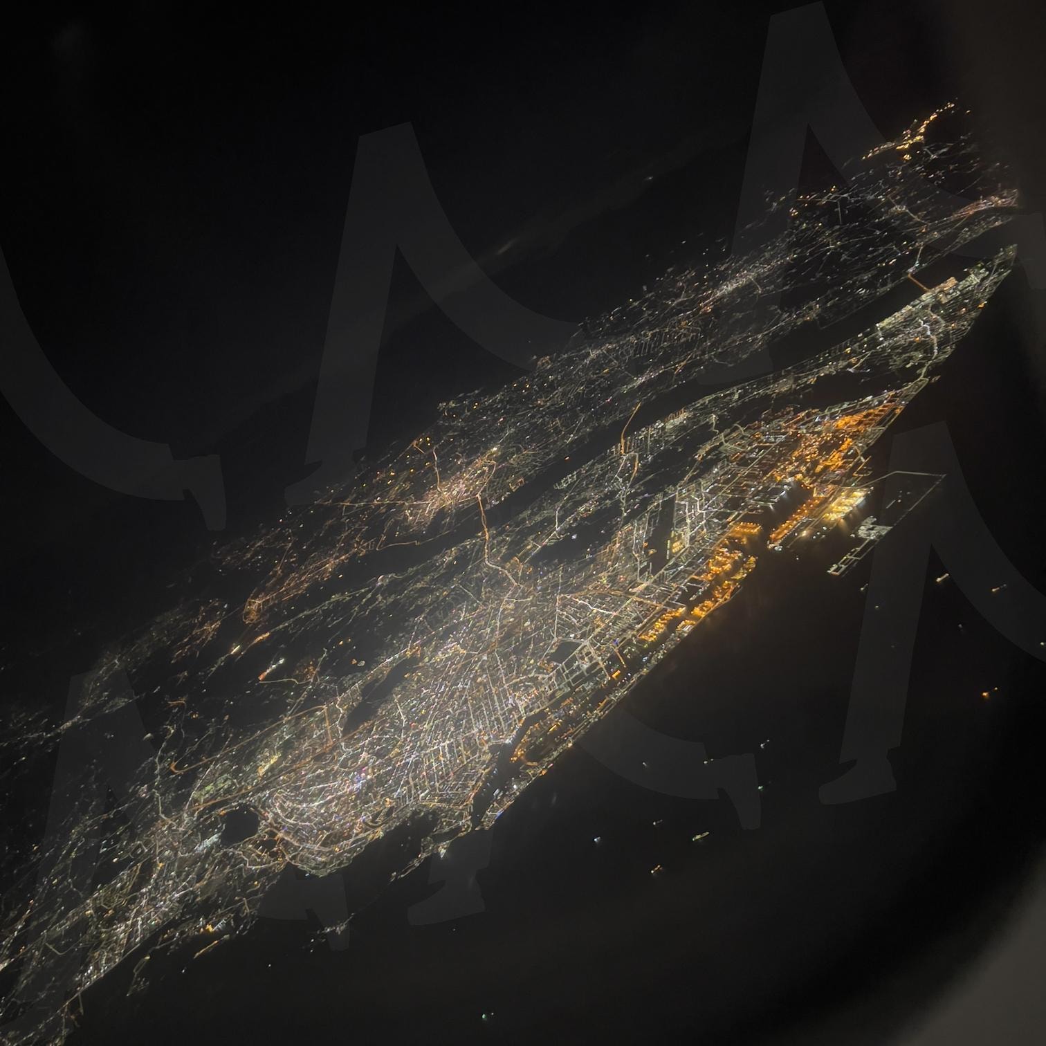 비행기에서 찍은 야경 | 여행, 비행기, 야경, 불빛, 풍경 | 스탠바이 STANDBUY 디지털 콘텐츠