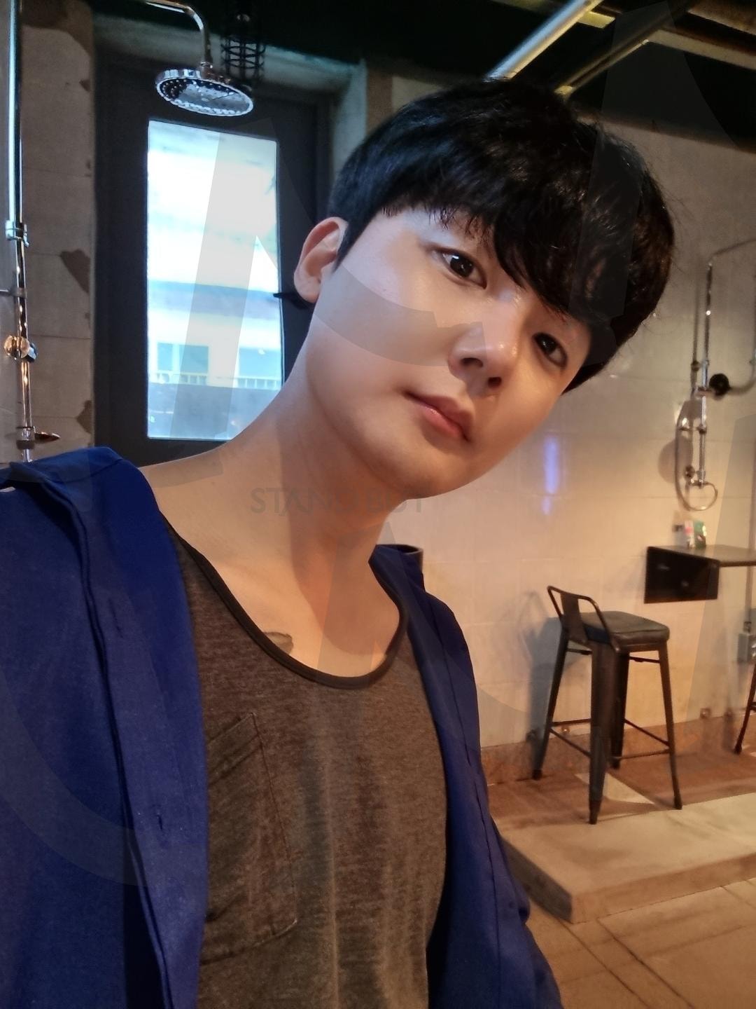 셀프, 사진, 한국인, 남자, 여행, Self, photo, Korean, man, travel | 셀프, 사진, 한국인, 남자, 여행, self, photo, Korean, man, travel | 스탠바이 STANDBUY 디지털 콘텐츠