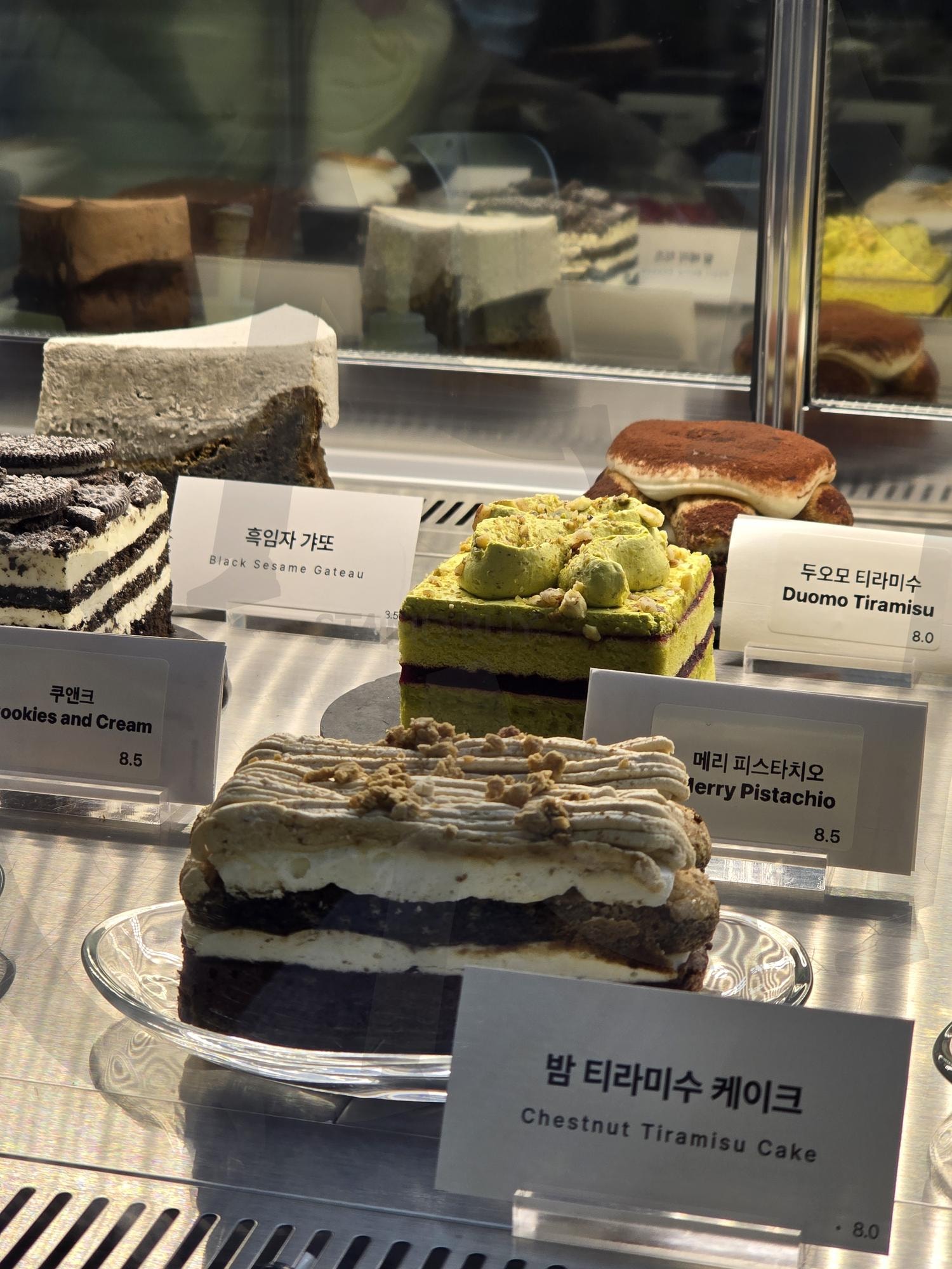 케이크 고르는 시간은 언제나 두근대 | 일상, 음식, 케이크, daily, food, korean dessert, cake, bakery | 스탠바이 STANDBUY 디지털 콘텐츠