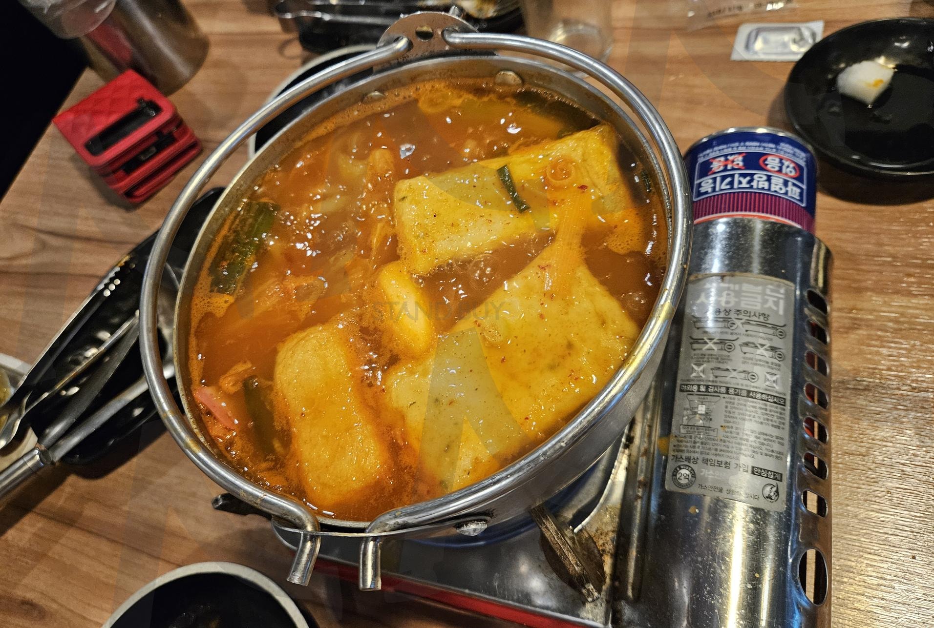 김치오뎅전골, 소주안주에 최고! | 김치오뎅전골, 소주, 소주안주, soju, kimchi | 스탠바이 STANDBUY 디지털 콘텐츠