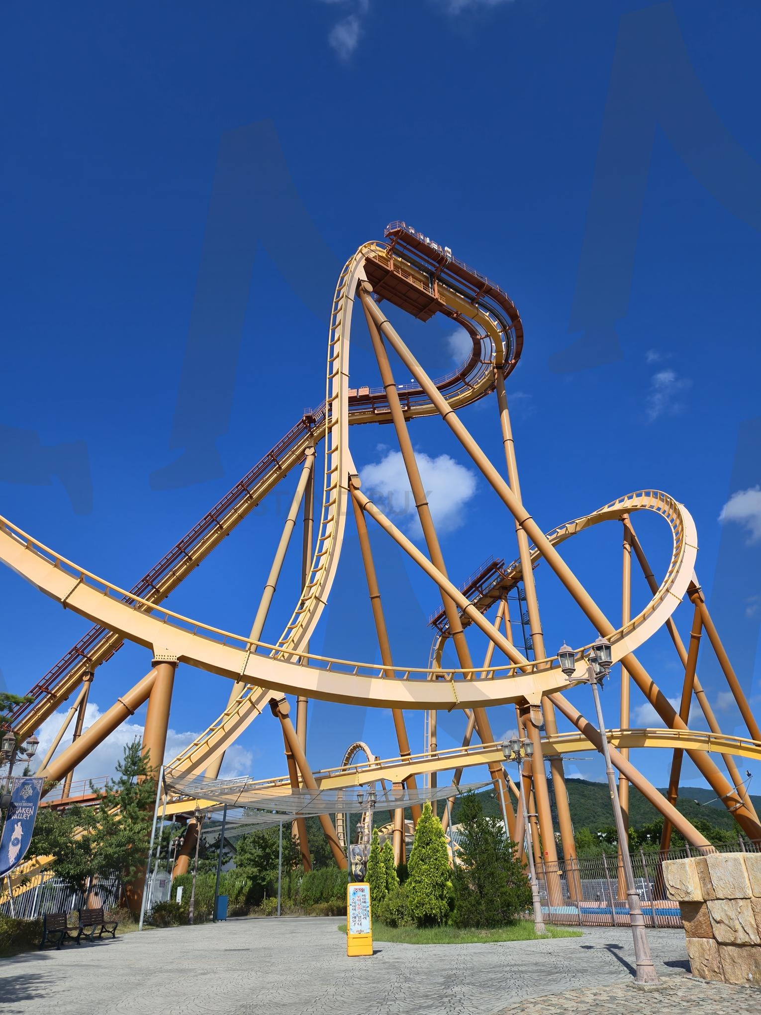 경주월드 드라켄 | 놀이공원, 놀이기구, 드라켄, 경주월드, 경주, 배경, 롤러코스터 | 스탠바이 STANDBUY 디지털 콘텐츠