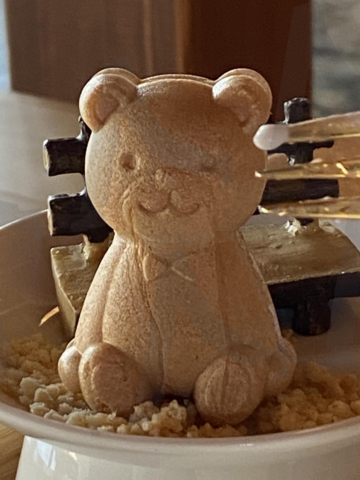 곰 | 2025, bear, money, happy, lucky | 스탠바이 STANDBUY 디지털 콘텐츠