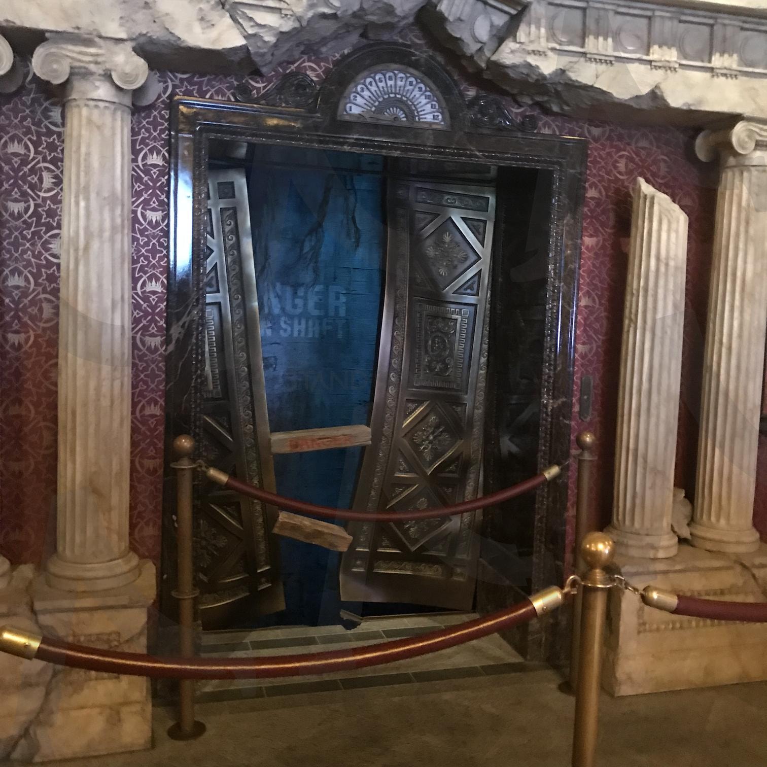 타워오브테러 | 도쿄, 일본, 디즈니씨, 놀이기구, 놀이동산 | 스탠바이 STANDBUY 디지털 콘텐츠