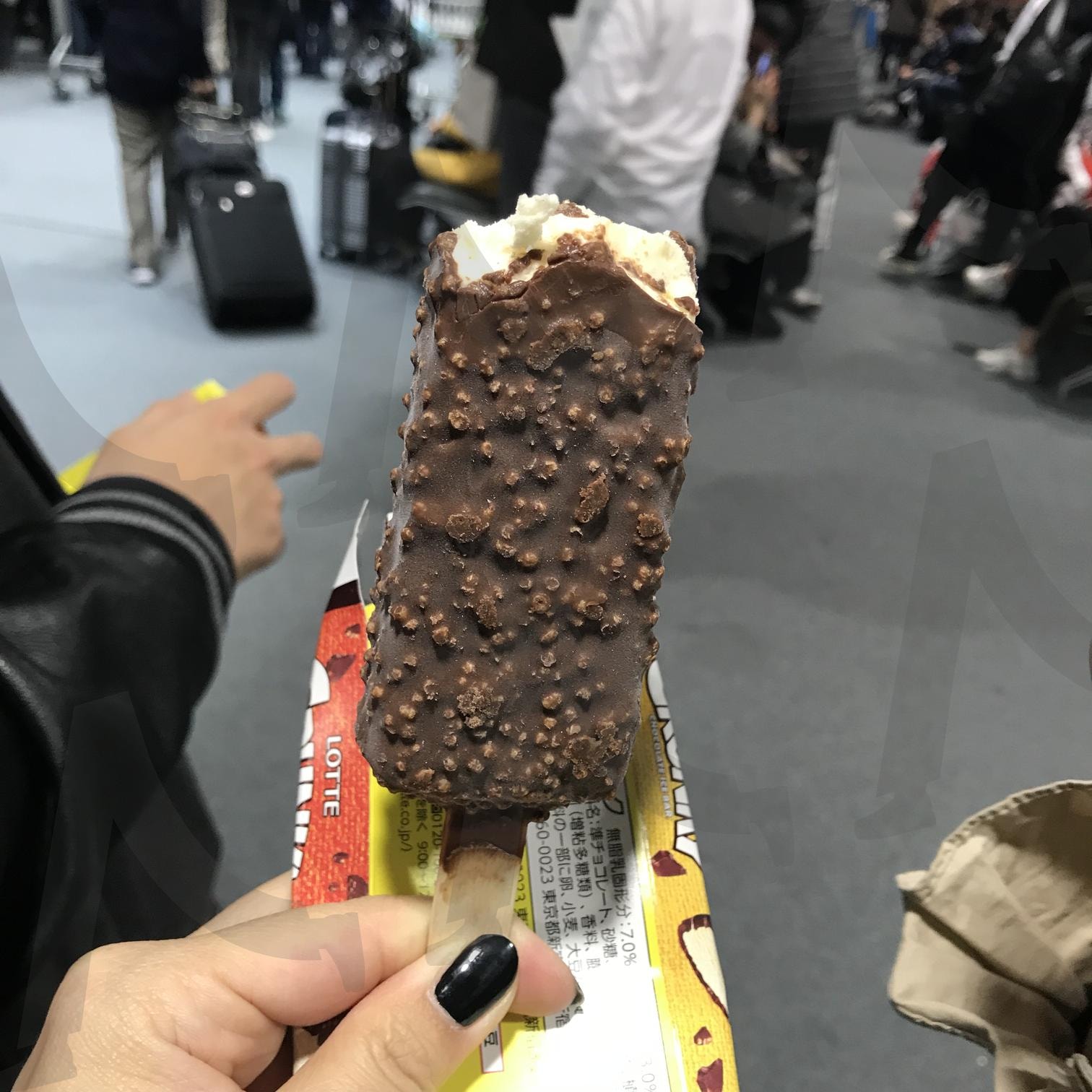 크런치 아이스크림 | 일본, 도쿄, 아이스크림, 크런치, 디저트 | 스탠바이 STANDBUY 디지털 콘텐츠