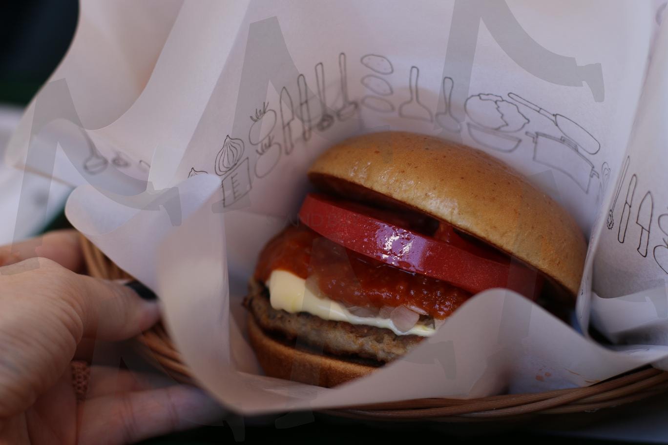 모스버거 | 일본, 도쿄, 여행, 관광, 햄버거, 패스트푸드 | 스탠바이 STANDBUY 디지털 콘텐츠