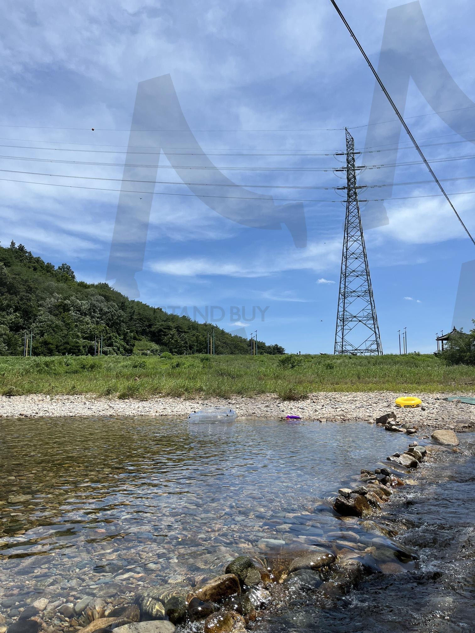 계곡에서의 한적한 여름날 | 영덕, 계곡, 여름, 자연, 풍경, 전봇대 | 스탠바이 STANDBUY 디지털 콘텐츠