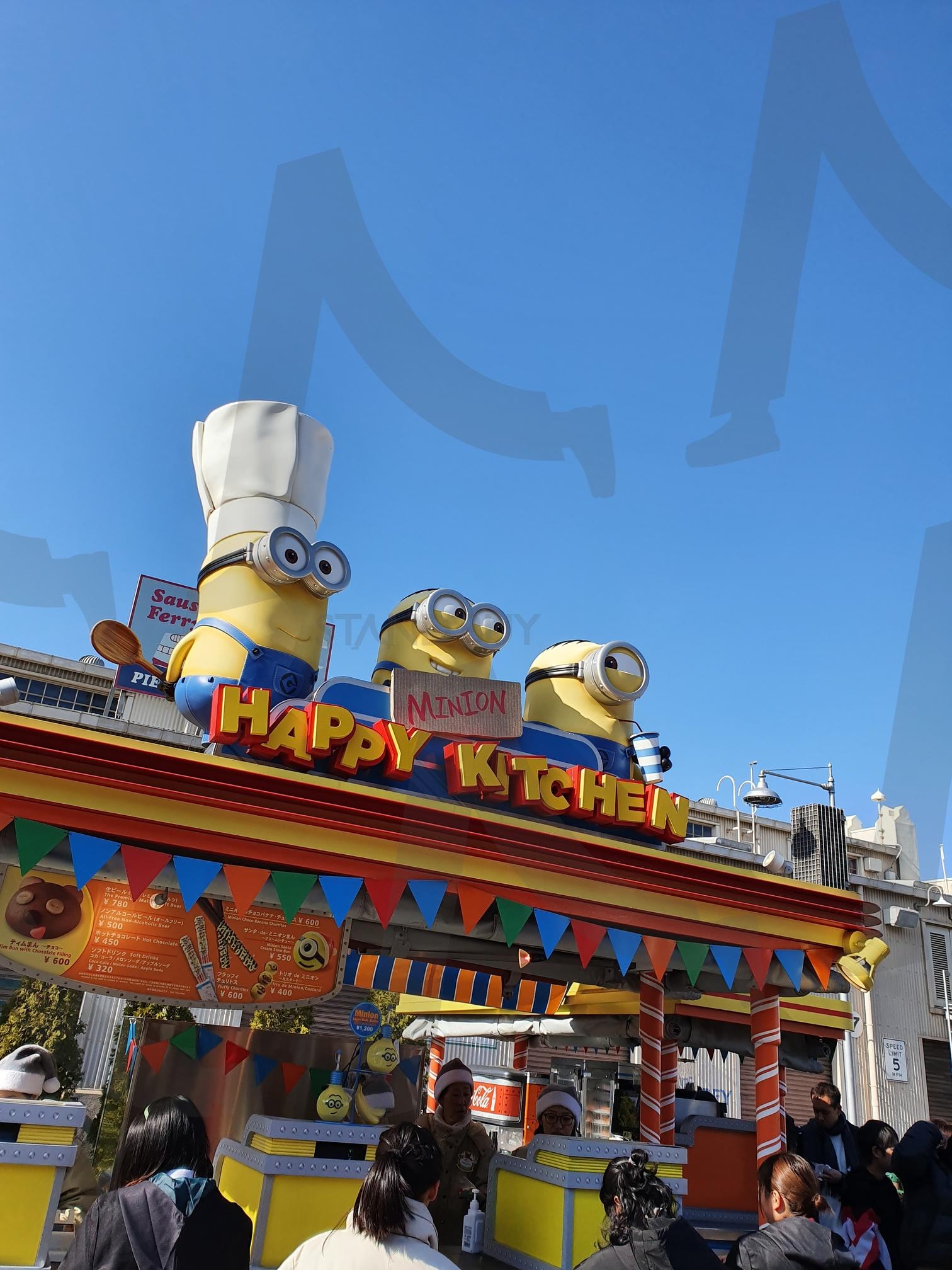 MINION HAPPY KITCHEN | 미니언즈, 유니버셜, 오사카, 캐릭터, 굿즈, 놀이동산 | 스탠바이 STANDBUY 디지털 콘텐츠