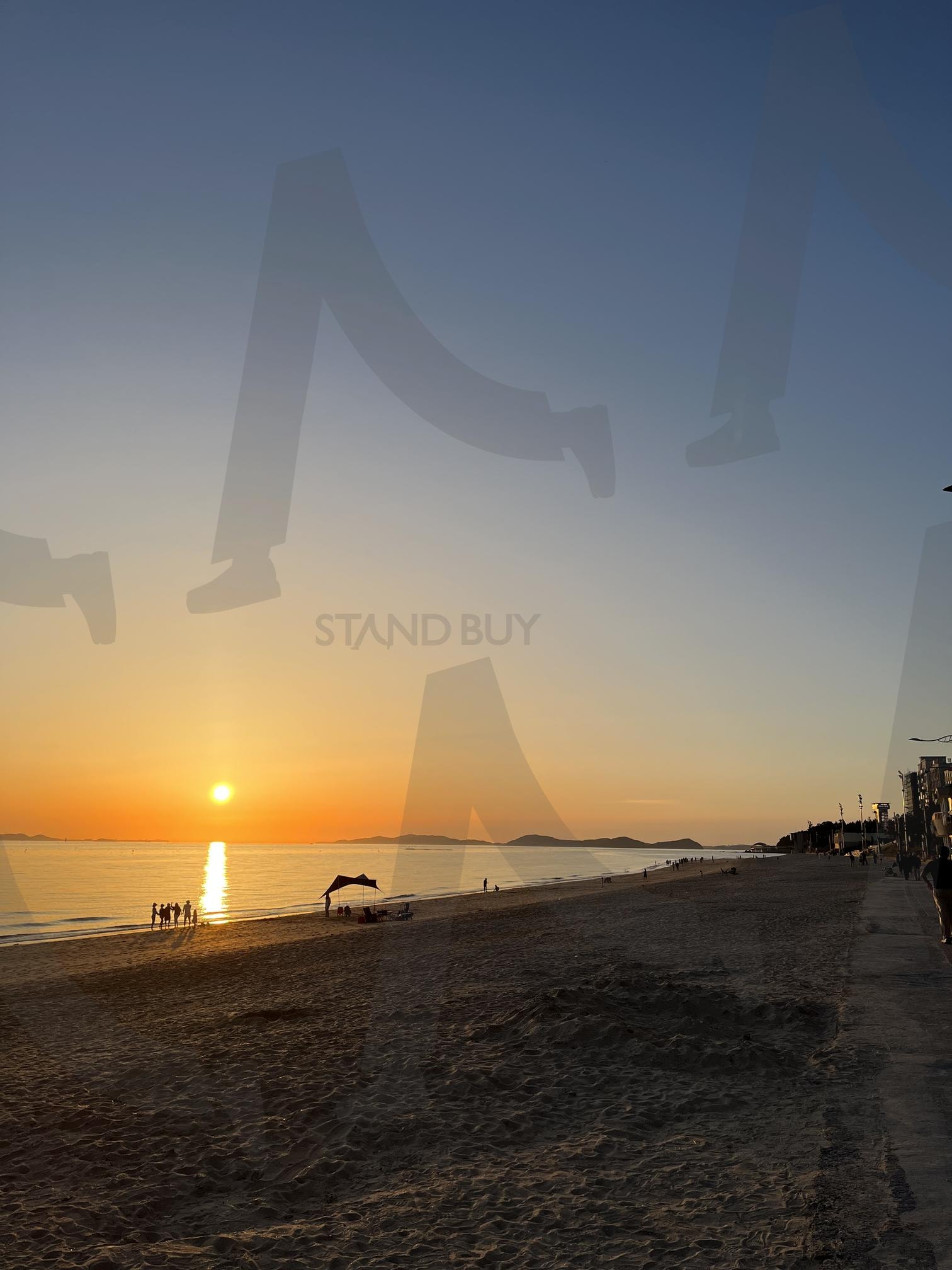 노을에 물든 대천의 해변 | 대천, 바다, 노을, 감동, 황금빛 | 스탠바이 STANDBUY 디지털 콘텐츠