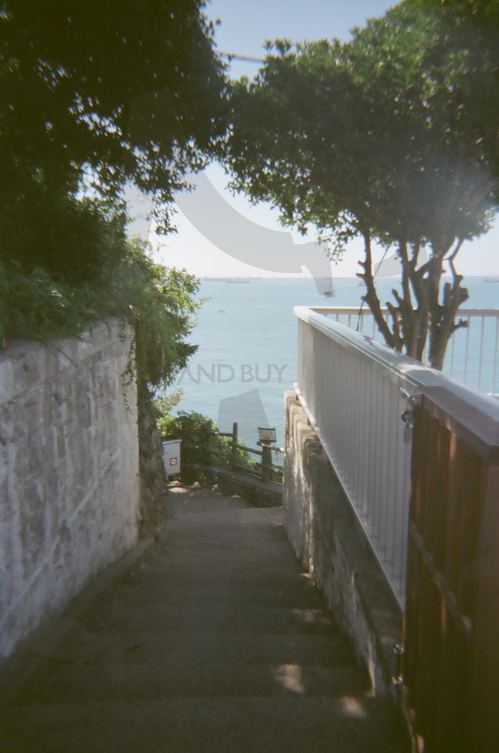 바다로 향하는 길 | 부산, 바다, 계단, 풍경, 여름 | 스탠바이 STANDBUY 디지털 콘텐츠