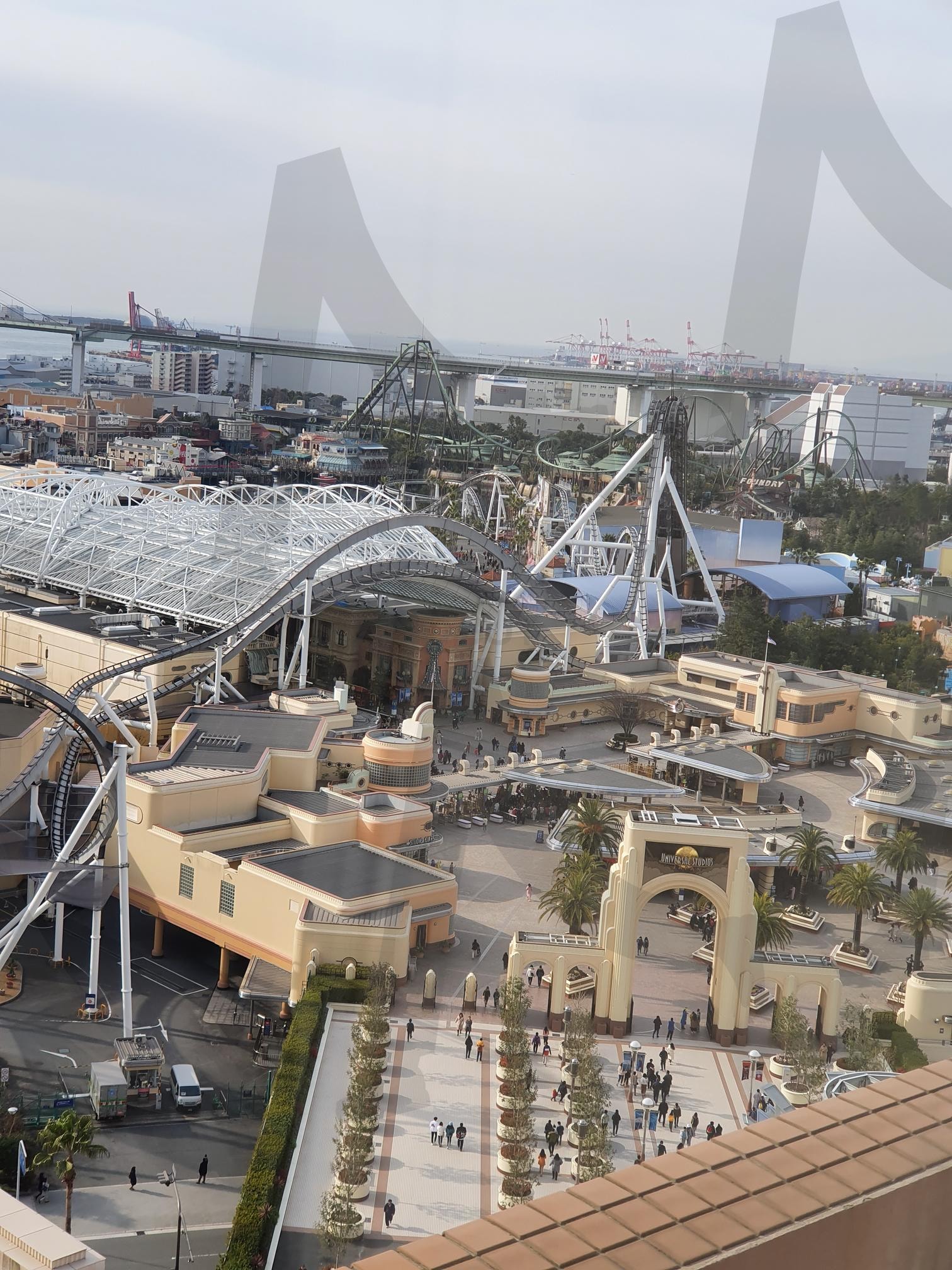 UNIVERSAL STUDIOS 전경 | 오사카, 유니버셜, 놀이동산, 테마파크, 여행 | 스탠바이 STANDBUY 디지털 콘텐츠