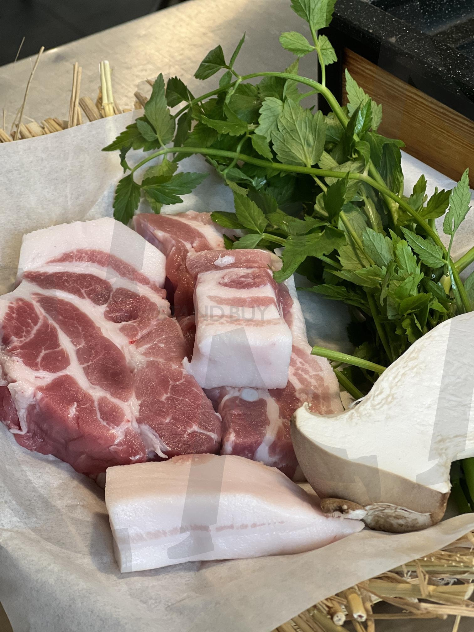 삼겹살 | 삼겹살, 고기, 외식, pork belly, meat, 미나리삼겹살 | 스탠바이 STANDBUY 디지털 콘텐츠