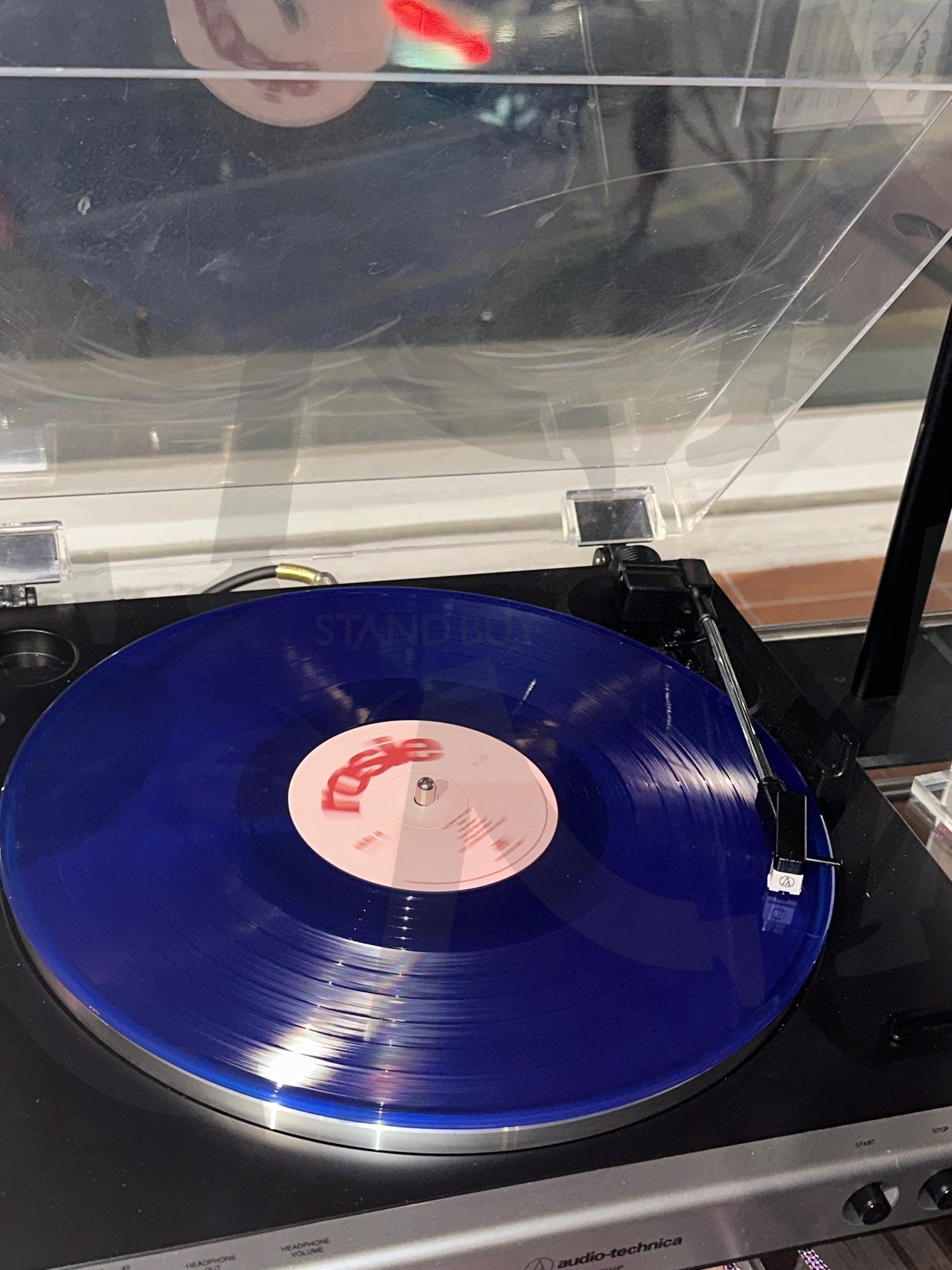 Lp 음악 좋아하세요? | 로제, rosie, LP, 카페, 성수, toxic till the end, 바이닐, 블랙핑크 | 스탠바이 STANDBUY 디지털 콘텐츠