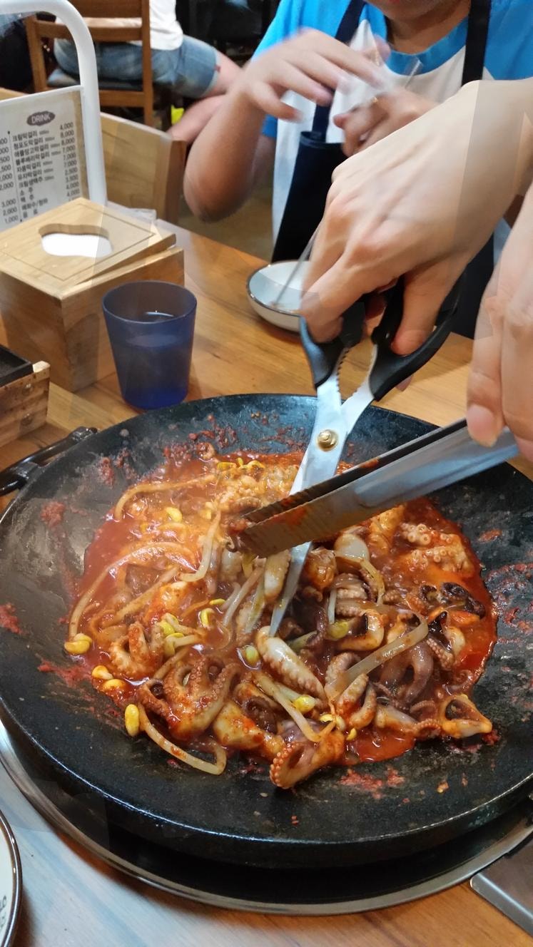 쭈꾸미 볶음 | 쭈꾸미, 낙지, 콩나물, 식사, 맛집, 요리 | 스탠바이 STANDBUY 디지털 콘텐츠