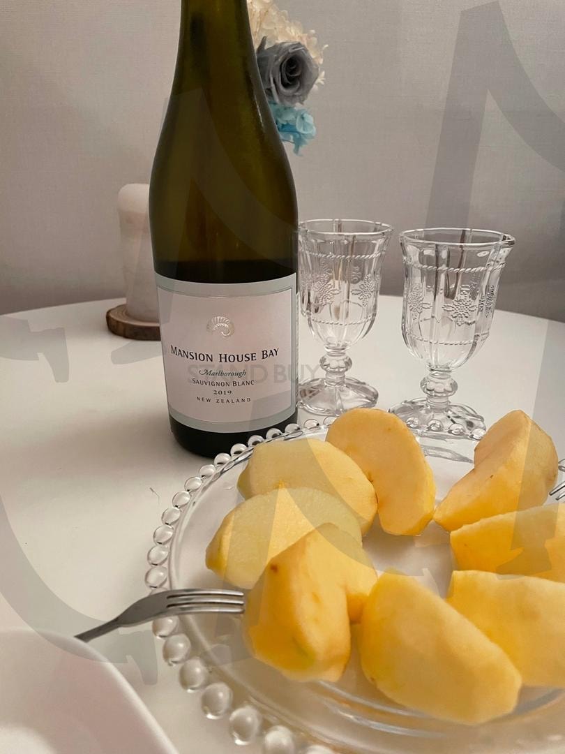 홈바 | 홈카페, 홈바, 데이트분위기, 자취방, 퇴근후, 와인한잔, 데이트맛집, 와인추천 | 스탠바이 STANDBUY 디지털 콘텐츠