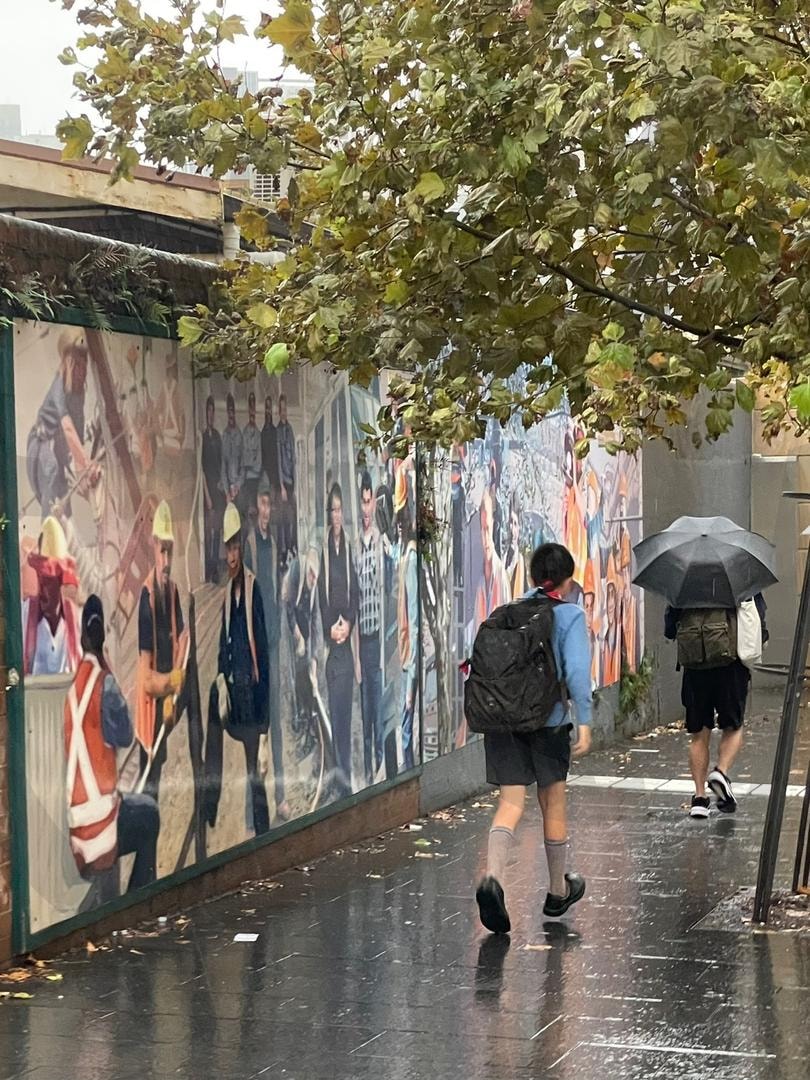 호주_시드니 8 | 호주, 시드니, 소나기, 소녀, 빗길, 빈티지 | 스탠바이 STANDBUY 디지털 콘텐츠