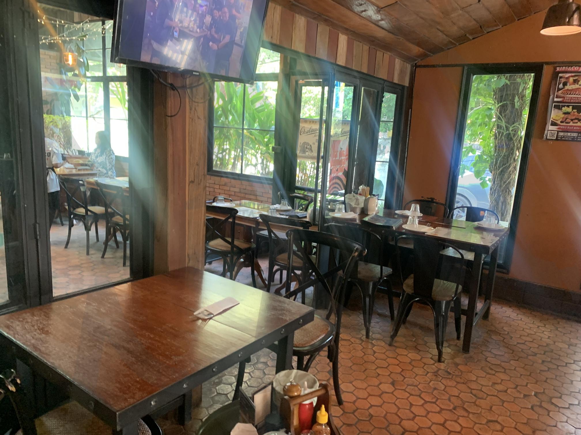 Chiang Rai ribs & co | 립스앤코, 치앙마이, 치앙라이, 치앙라이맛집, 치앙라이립스앤코 | 스탠바이 STANDBUY 디지털 콘텐츠