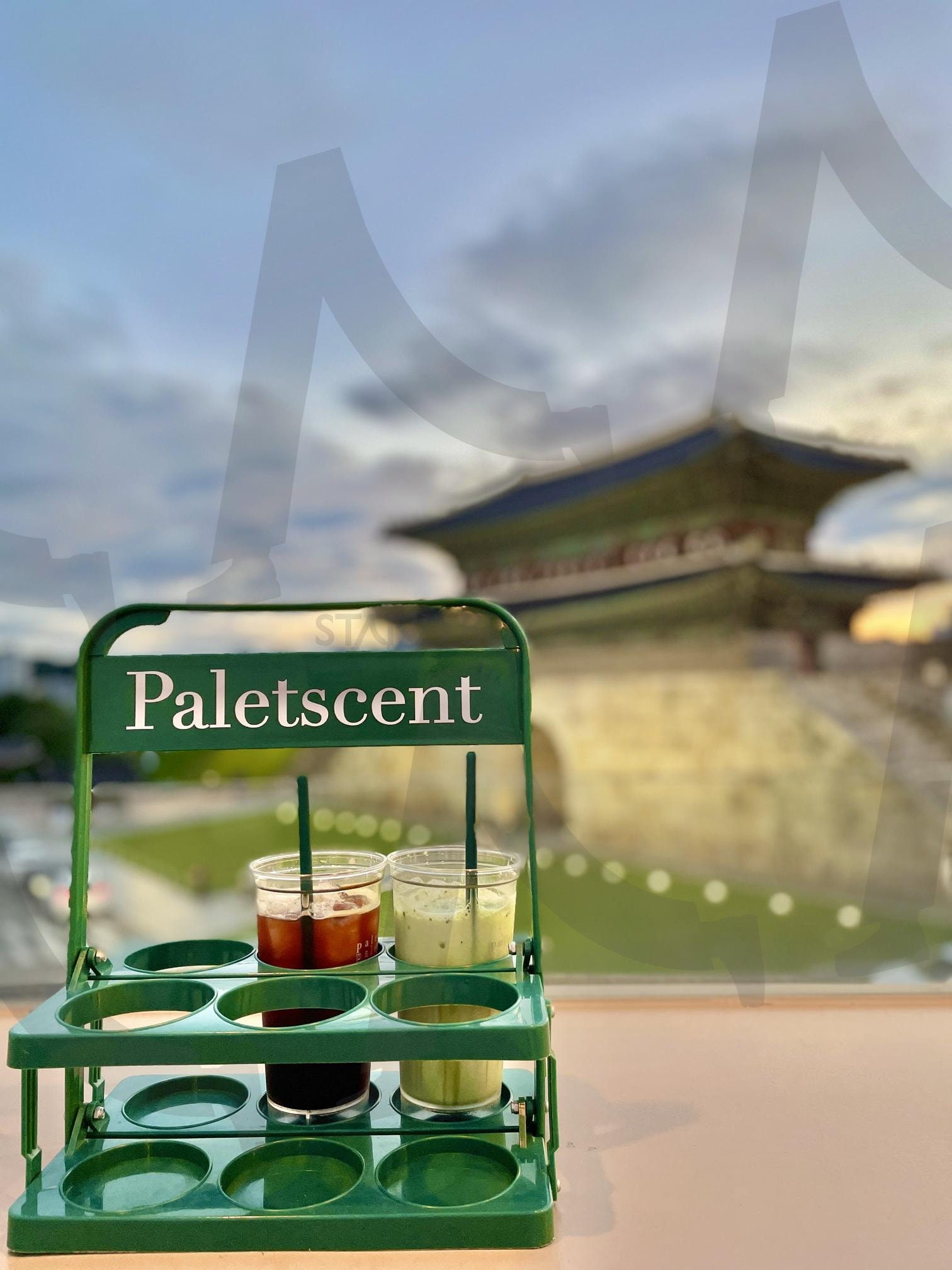 수원 장안문 뷰 카페 | 행궁동, 화성행궁, 장안문, 야경, 수원 | 스탠바이 STANDBUY 디지털 콘텐츠