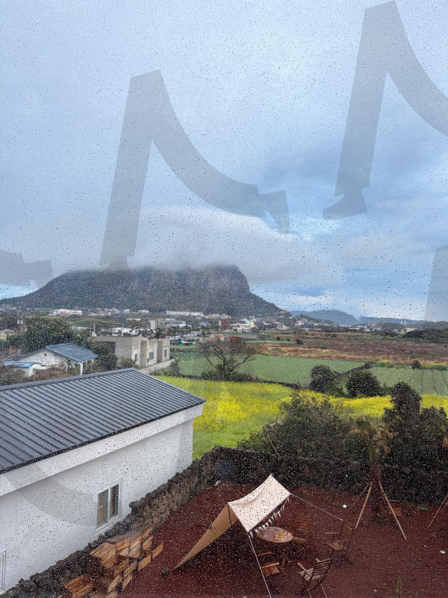 제주도 감성사진 | 제주도, jejudo, jejuisland, 산방산, 제주도산, 제주도감성, 감성사진 | 스탠바이 STANDBUY 디지털 콘텐츠