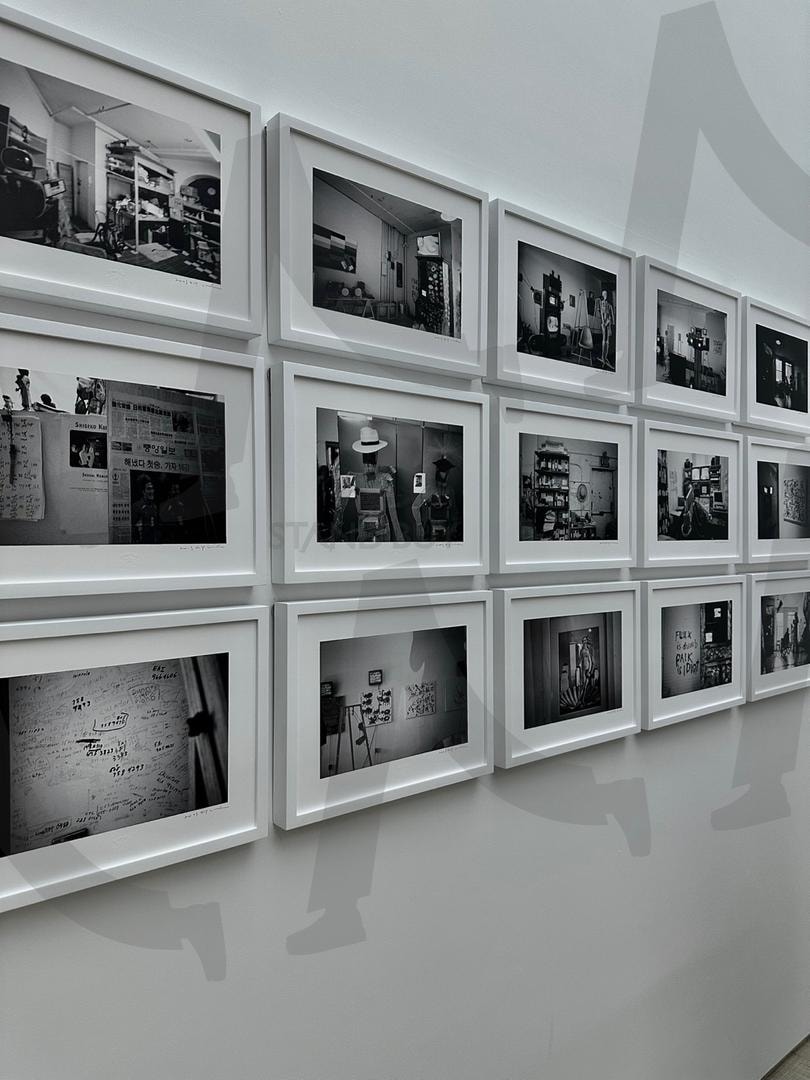 기록의 순간 – 시간의 흐름 | 흑백사진, 전시, 전시회, 기록, 시간, 과거, 예술, 예술작품, 스토리, 상상력, 서사, 아트, 사진, 사진전, 감정, 감성, 역사, 디자인, 공간, 인테리어, 설치미술 | 스탠바이 STANDBUY 디지털 콘텐츠