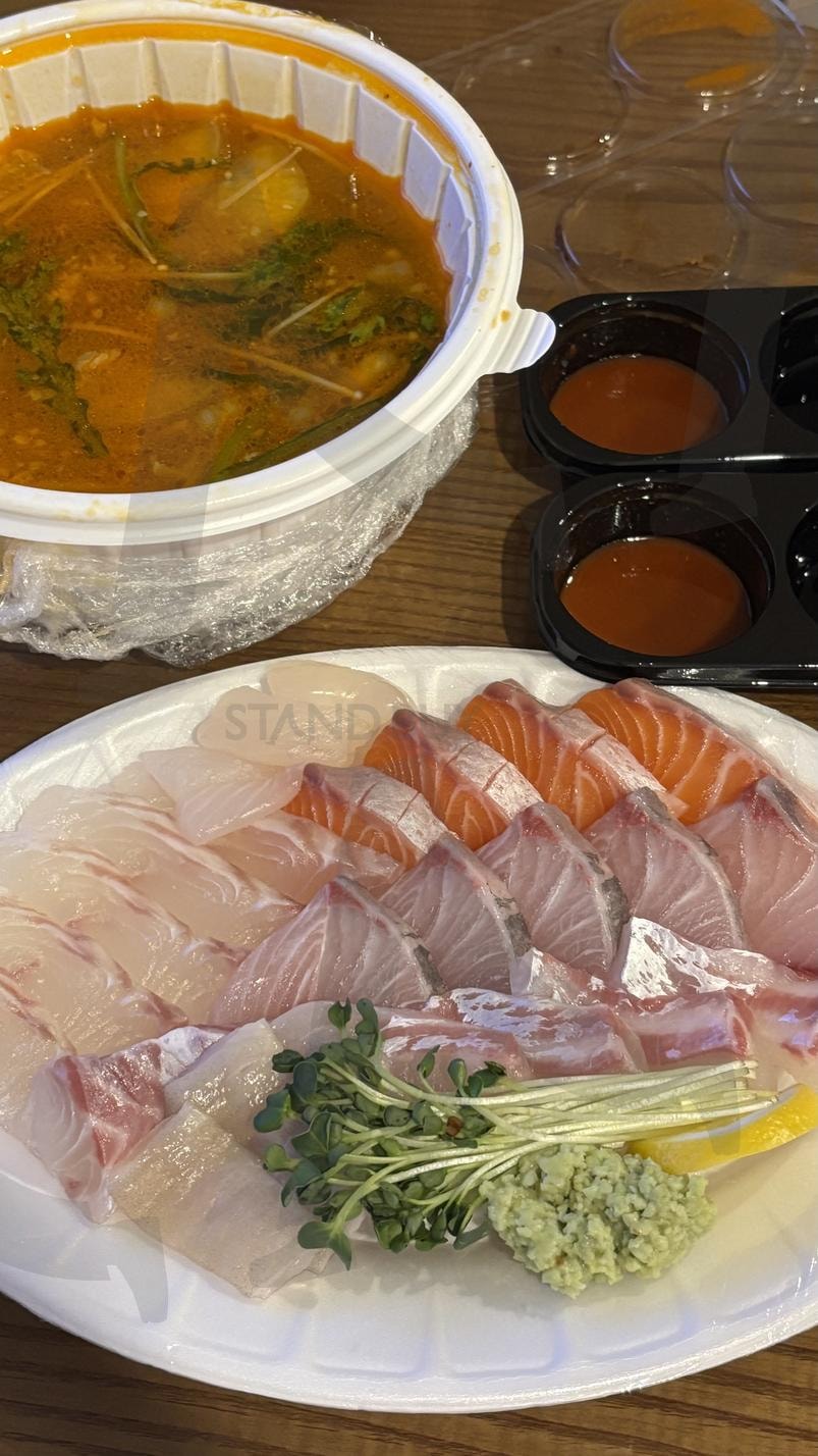 모듬회와 매운탕 | 모듬회, 매운탕, 야식, 한국소울푸드, 음식 | 스탠바이 STANDBUY 디지털 콘텐츠