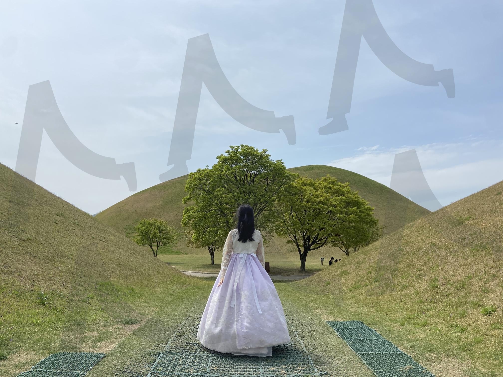 한국 경주 대릉원 한복 Daereungwon Gyeongju, South Korea | 한국, 대한민국, 경주, 경주여행, 대릉원, 한복, Hanbok, korea, Gyeongju, 여행, Outfit, ootd, 인물, Portrait, 여성 | 스탠바이 STANDBUY 디지털 콘텐츠
