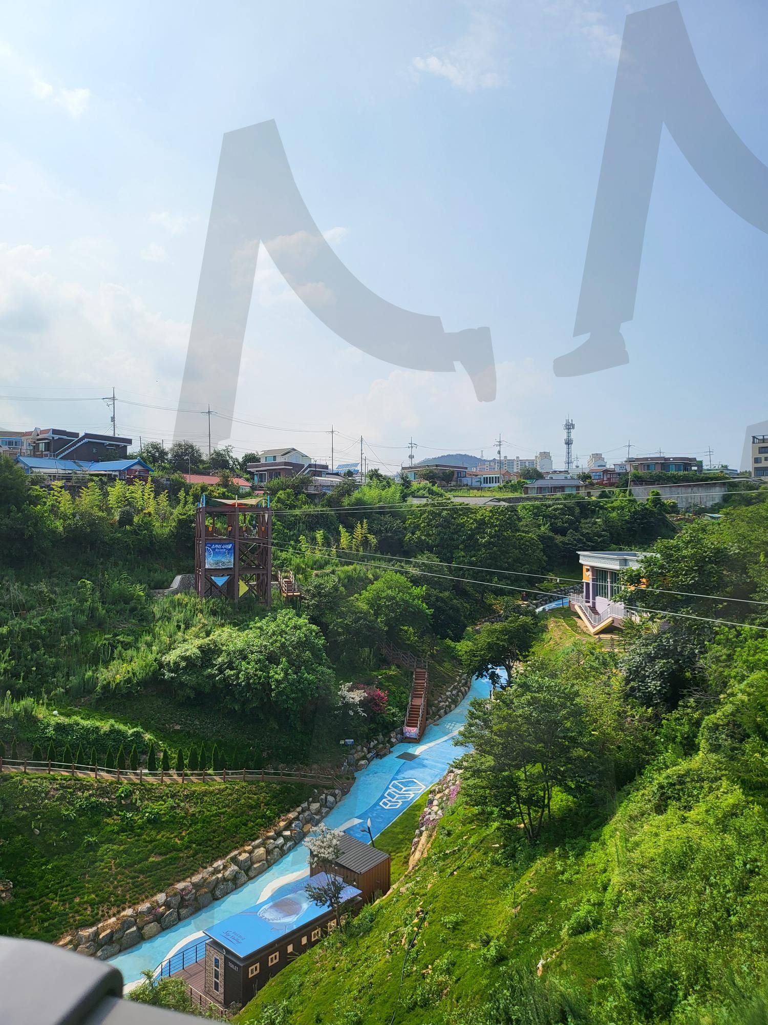 자연 속 짜릿한 모험, 동해 도깨비골 | 여름, 동해, 도깨비골, 자연체험, 모험여행, 여행, 힐링여행, 여름멍 | 스탠바이 STANDBUY 디지털 콘텐츠