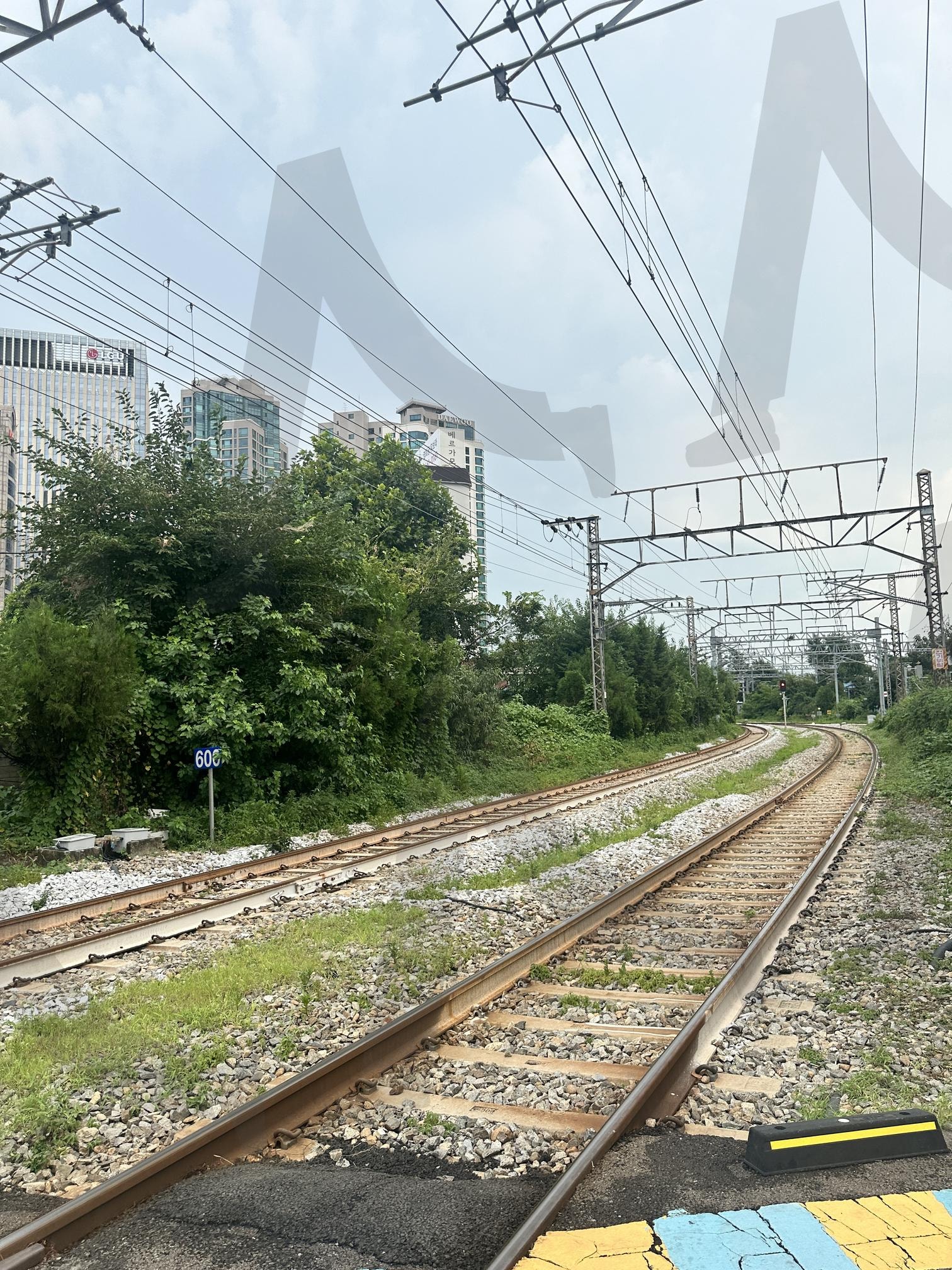 기찻길 철로 기차 | 기차, 기찻길, 남영역, 기차역, 철로, 철도, 철로사진, 자연, 고즈넉 | 스탠바이 STANDBUY 디지털 콘텐츠